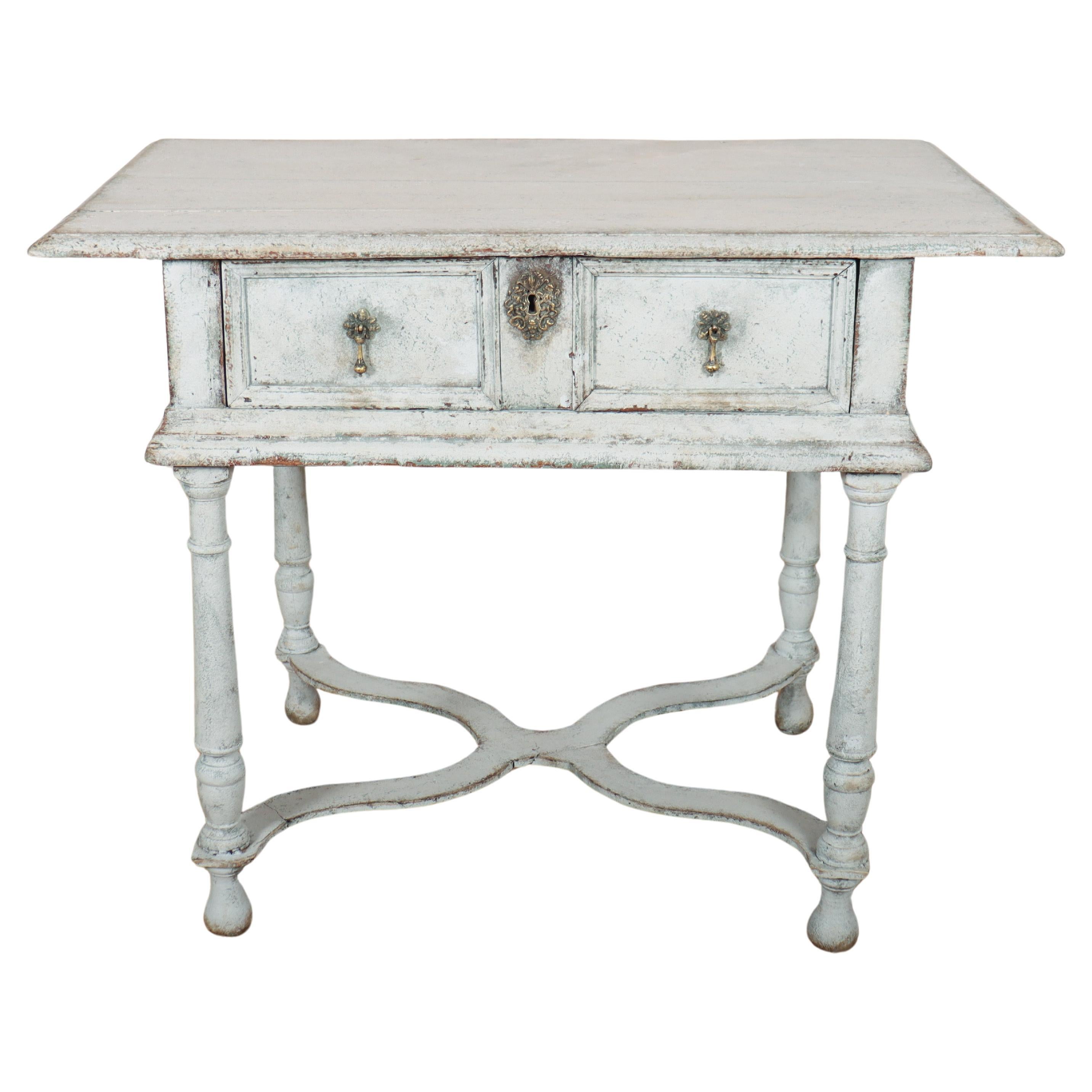 Mesa de lámpara pintada del siglo XVIII