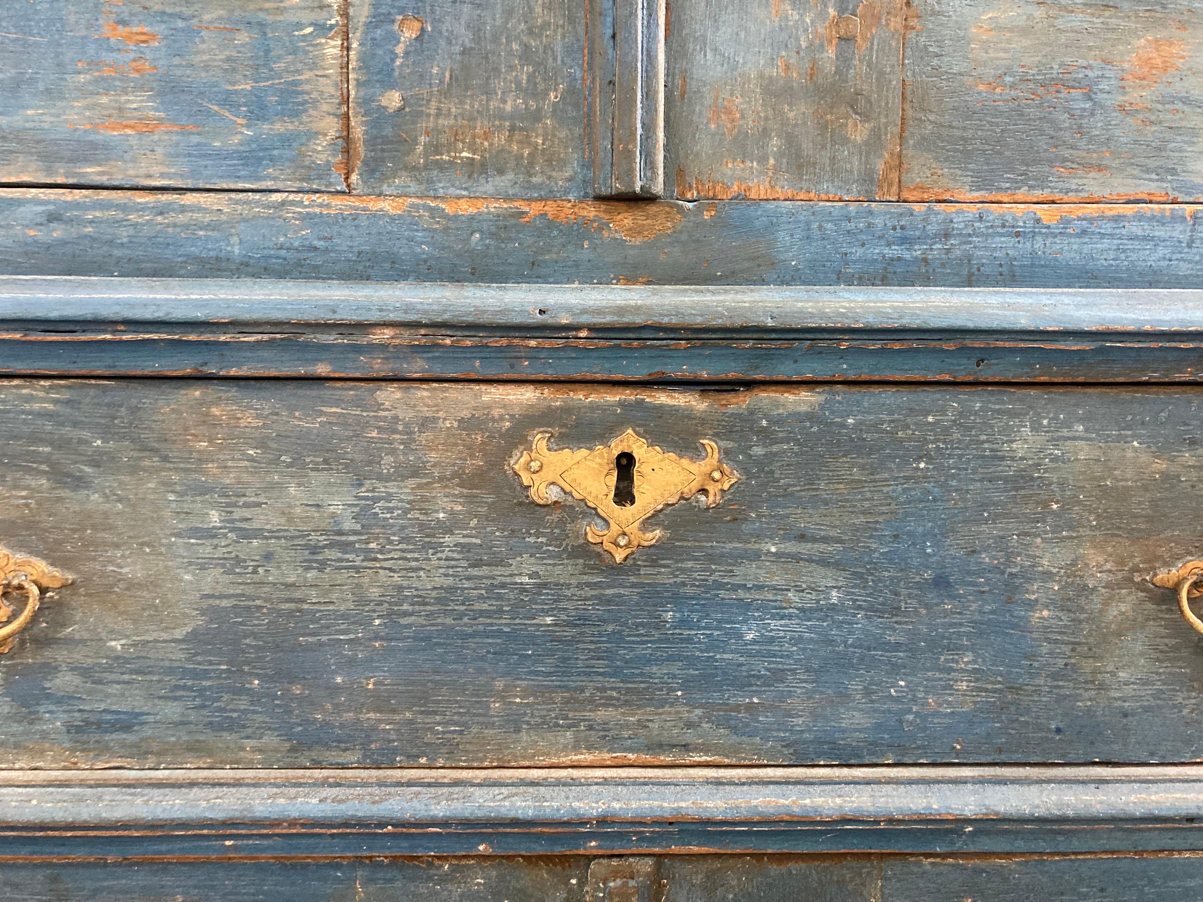 18th Century Painted Oak Dutch Deux Corps Cupboard 7