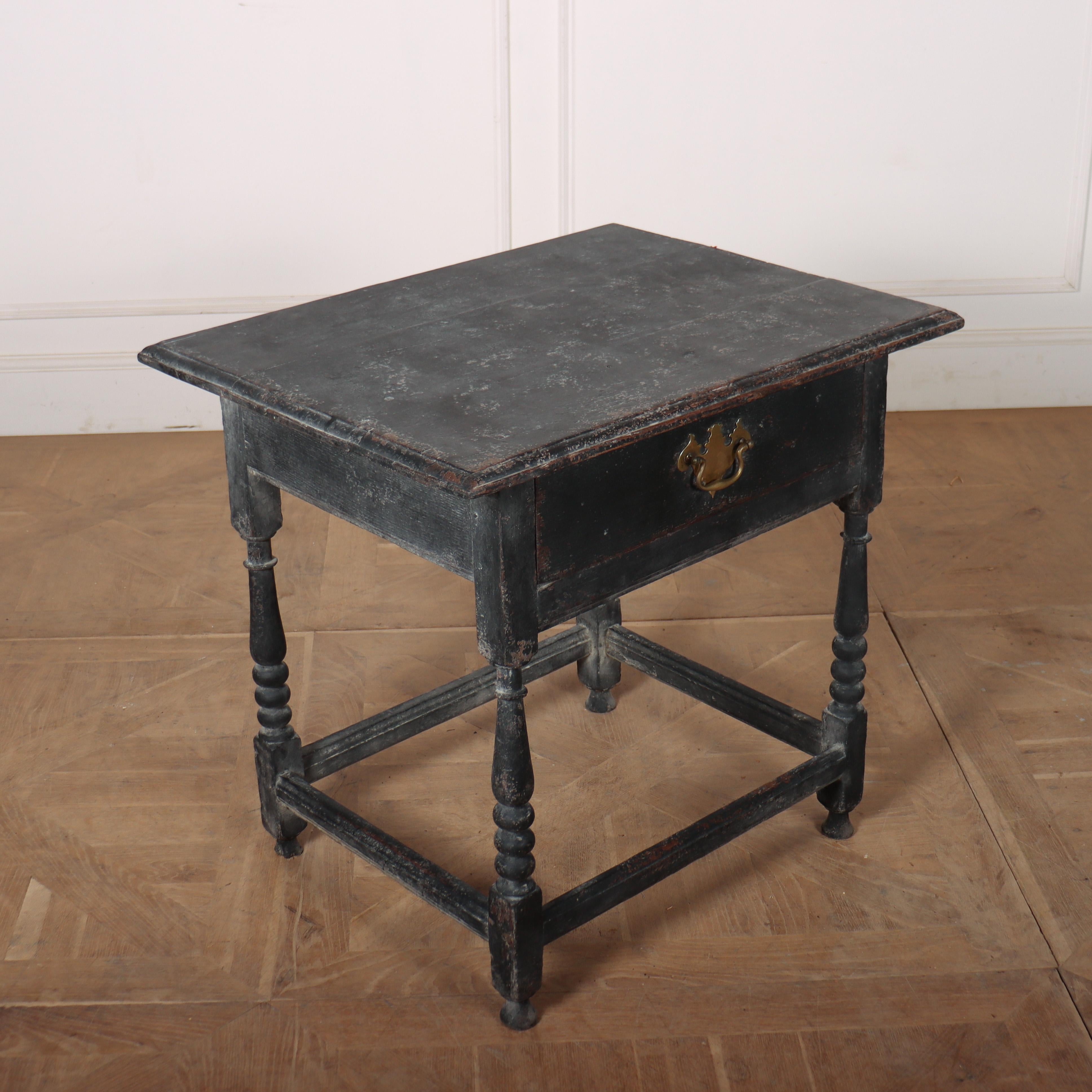 18th Century Painted Side Table In Good Condition For Sale In Leamington Spa, Warwickshire