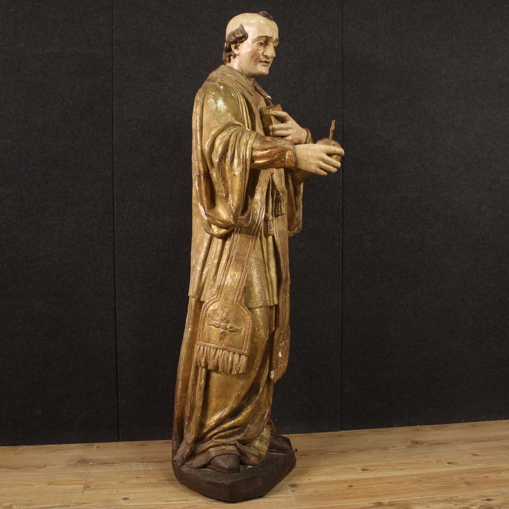 XVIIIe siècle Sculpture religieuse française en bois peint du 18ème siècle Saint François de vente 1730 en vente