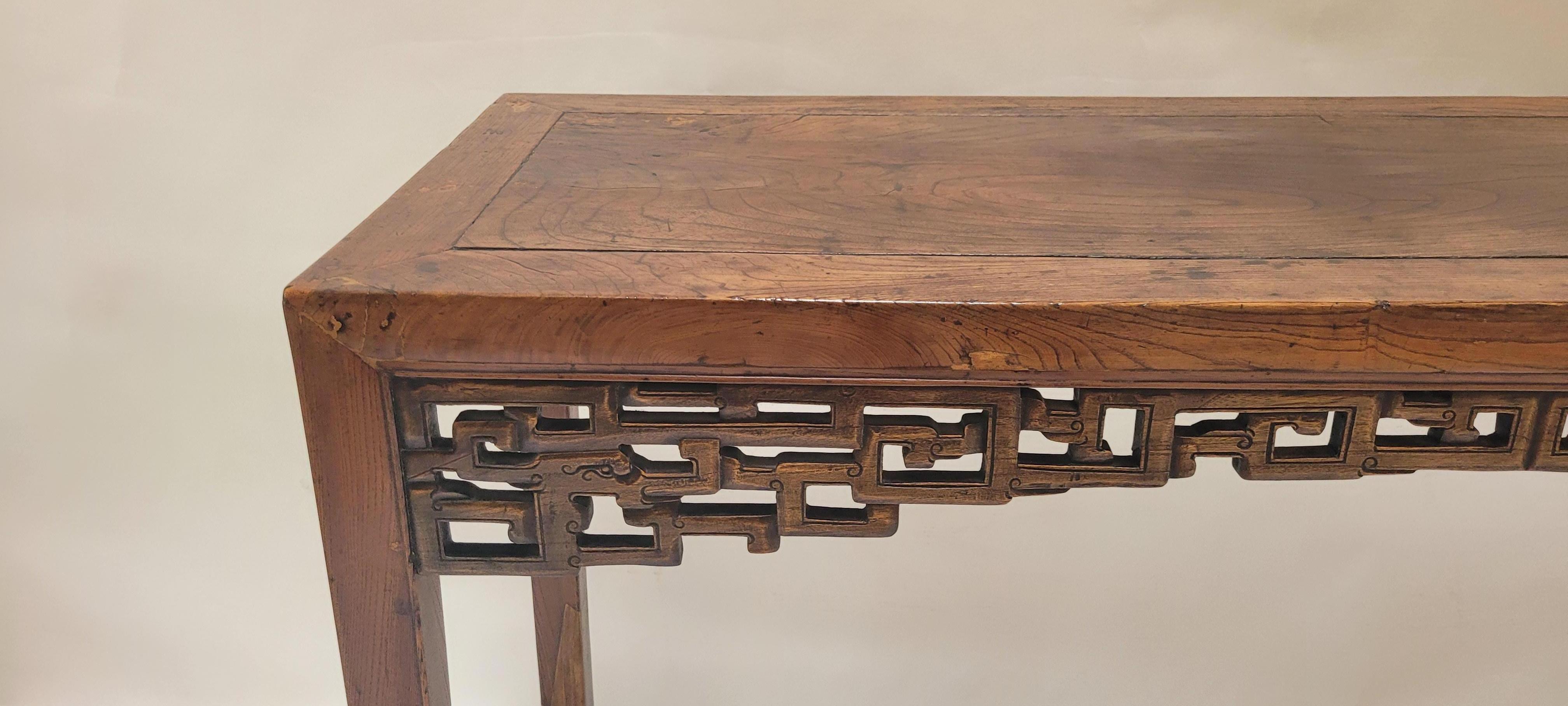 Chinese 18th Century Painting Table For Sale
