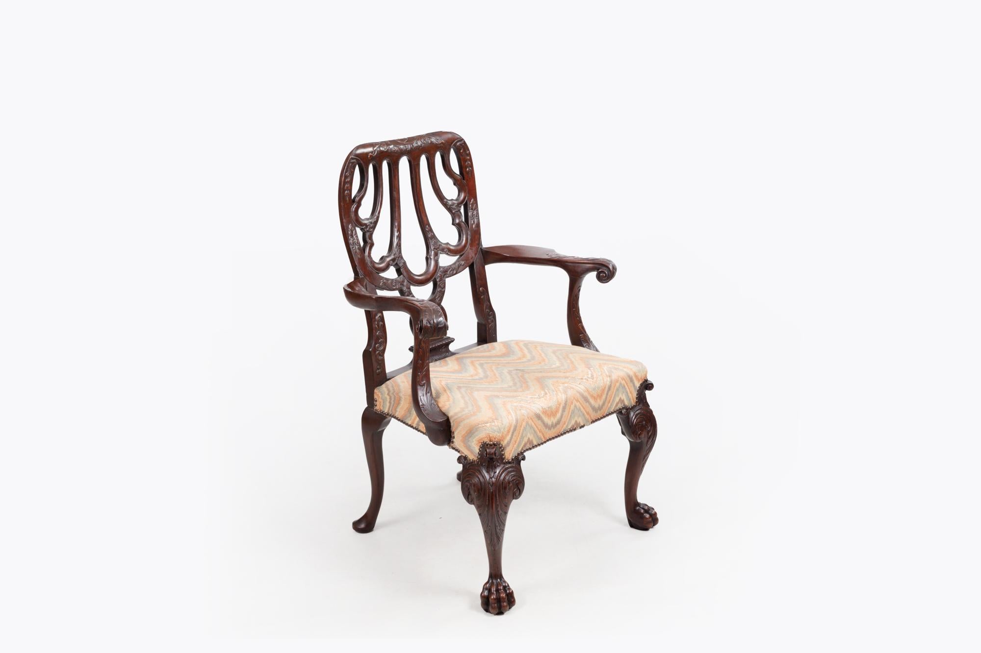 Anglais Paire de fauteuils du XVIIIe siècle d'après Giles en vente