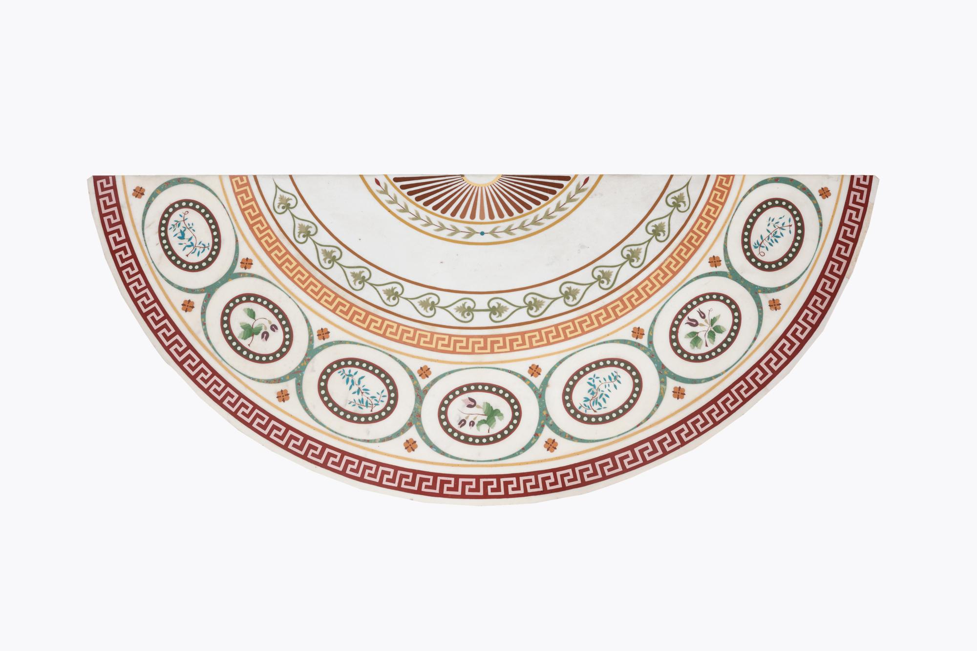 Style Adam Paire de tables d'appoint Bossi Demi-Lune du 18ème siècle en vente