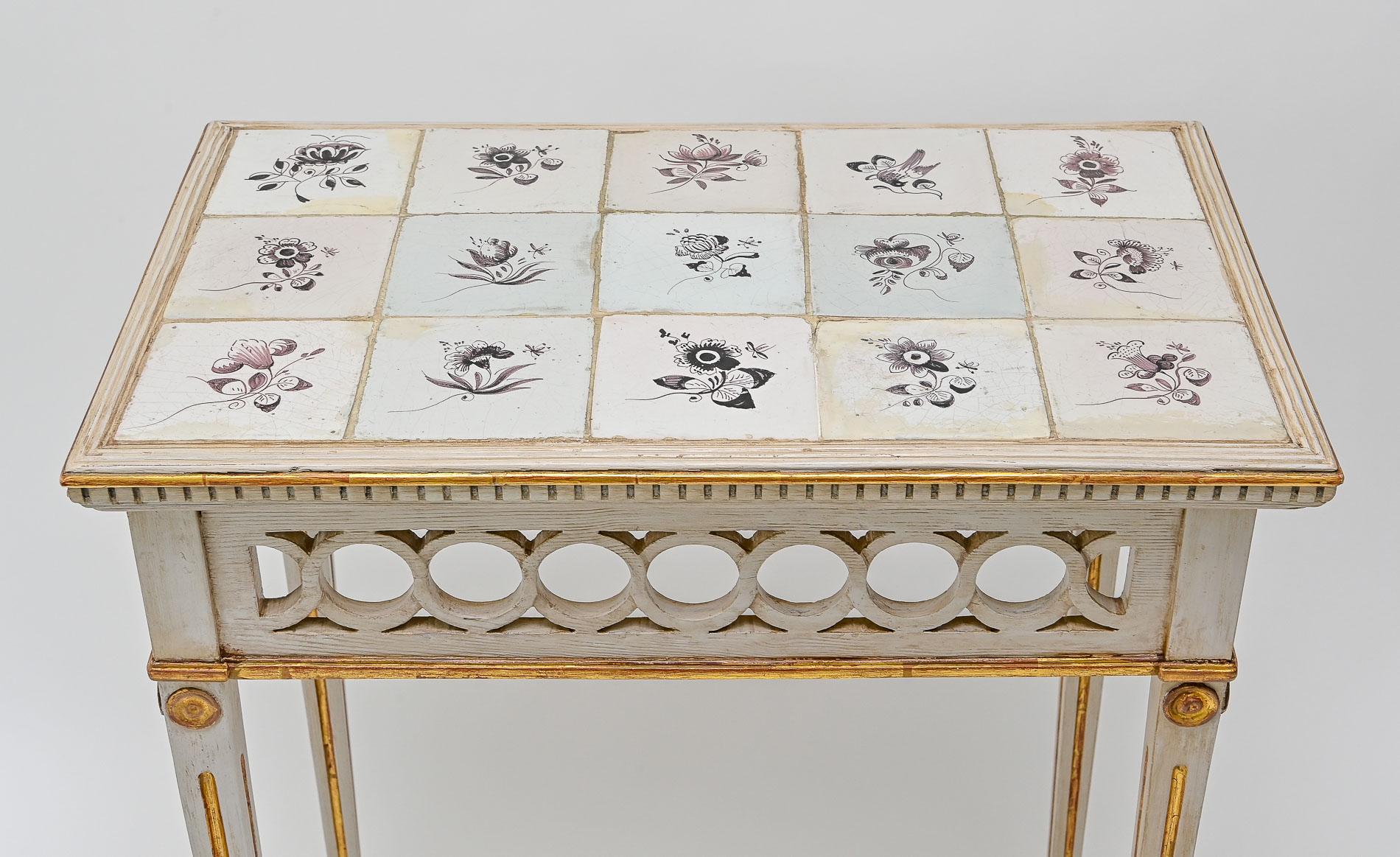 18th Century Pair of Console Tables With Manganese-coloured Tiles North German For Sale 1
