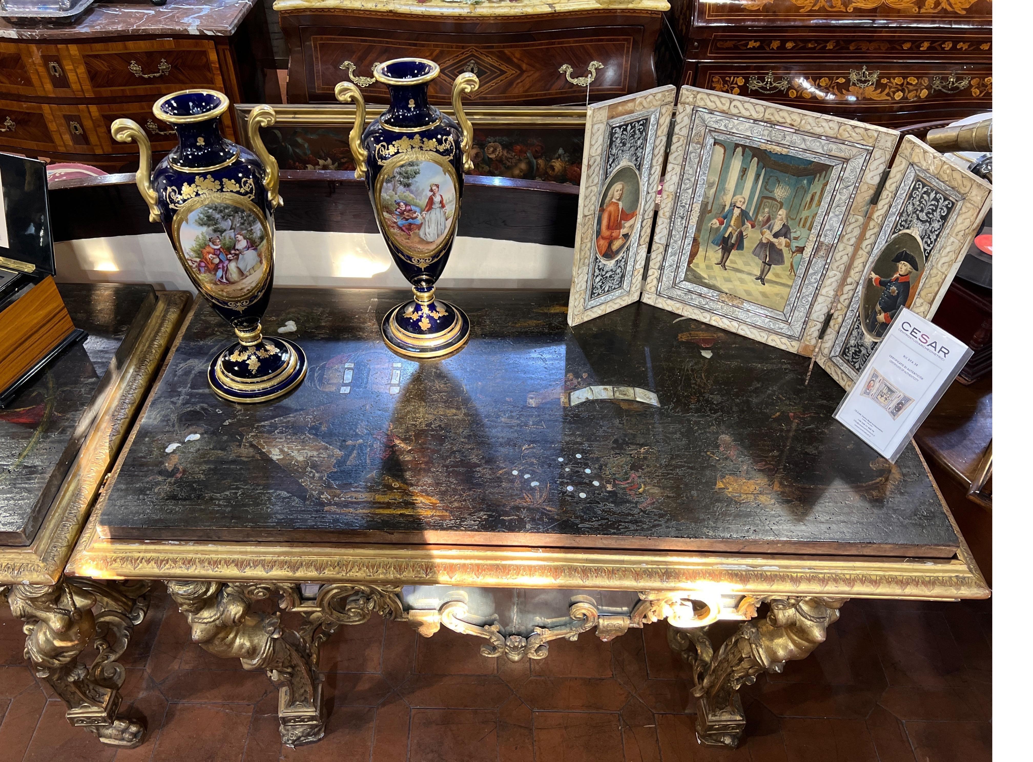 italien Paire de tables console du 18ème siècle Tesserae perlée  1700 en vente