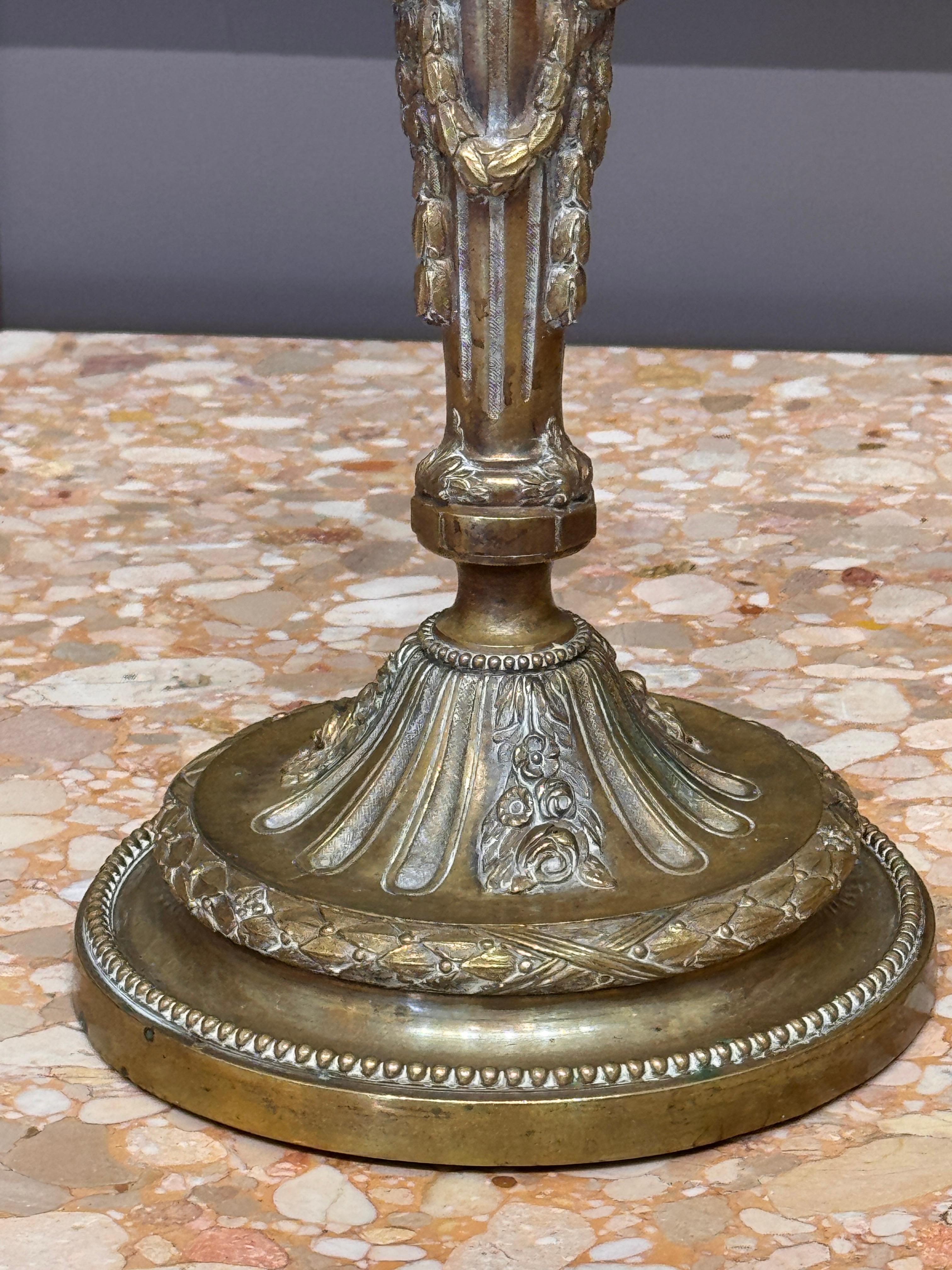 18th Century Pair of French Brass Candlesticks For Sale 1