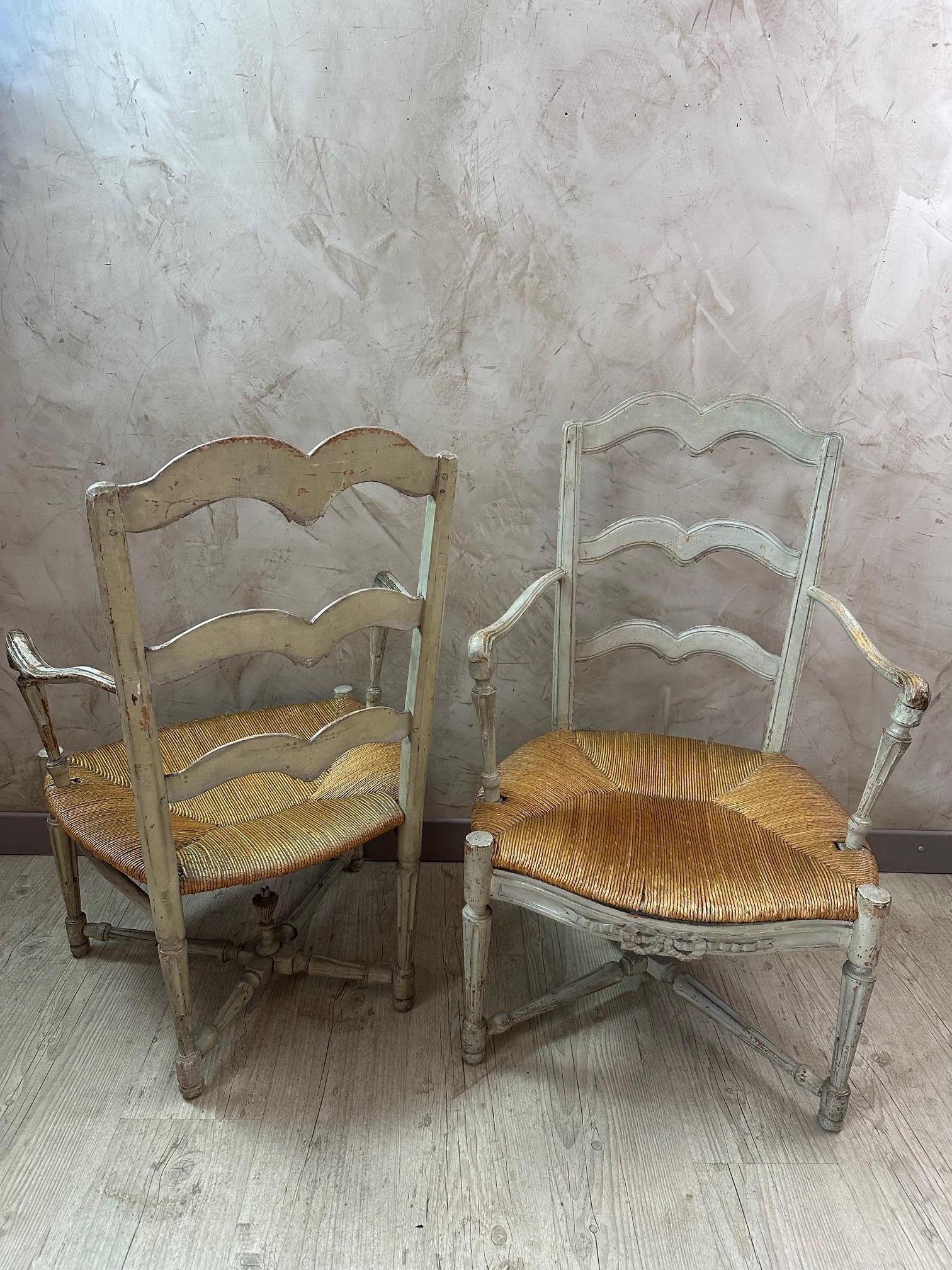 18th century, Pair of French Provincial Straw and Wood Armchair 1