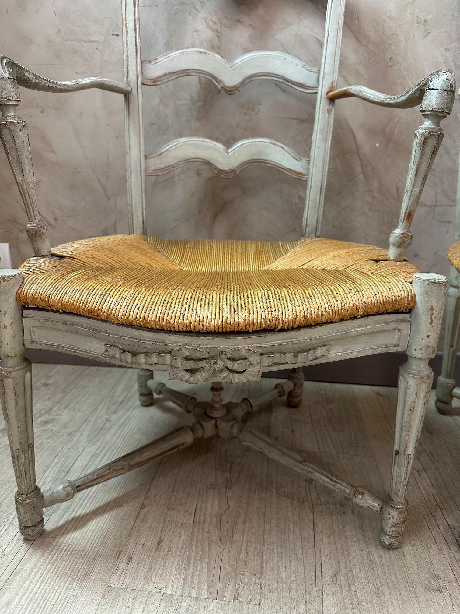 18th century, Pair of French Provincial Straw and Wood Armchair 3