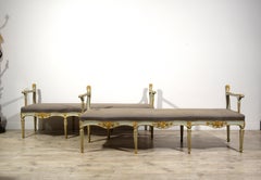 18th Century, Pair of Italian Carved Lacquered and Giltwood Benches