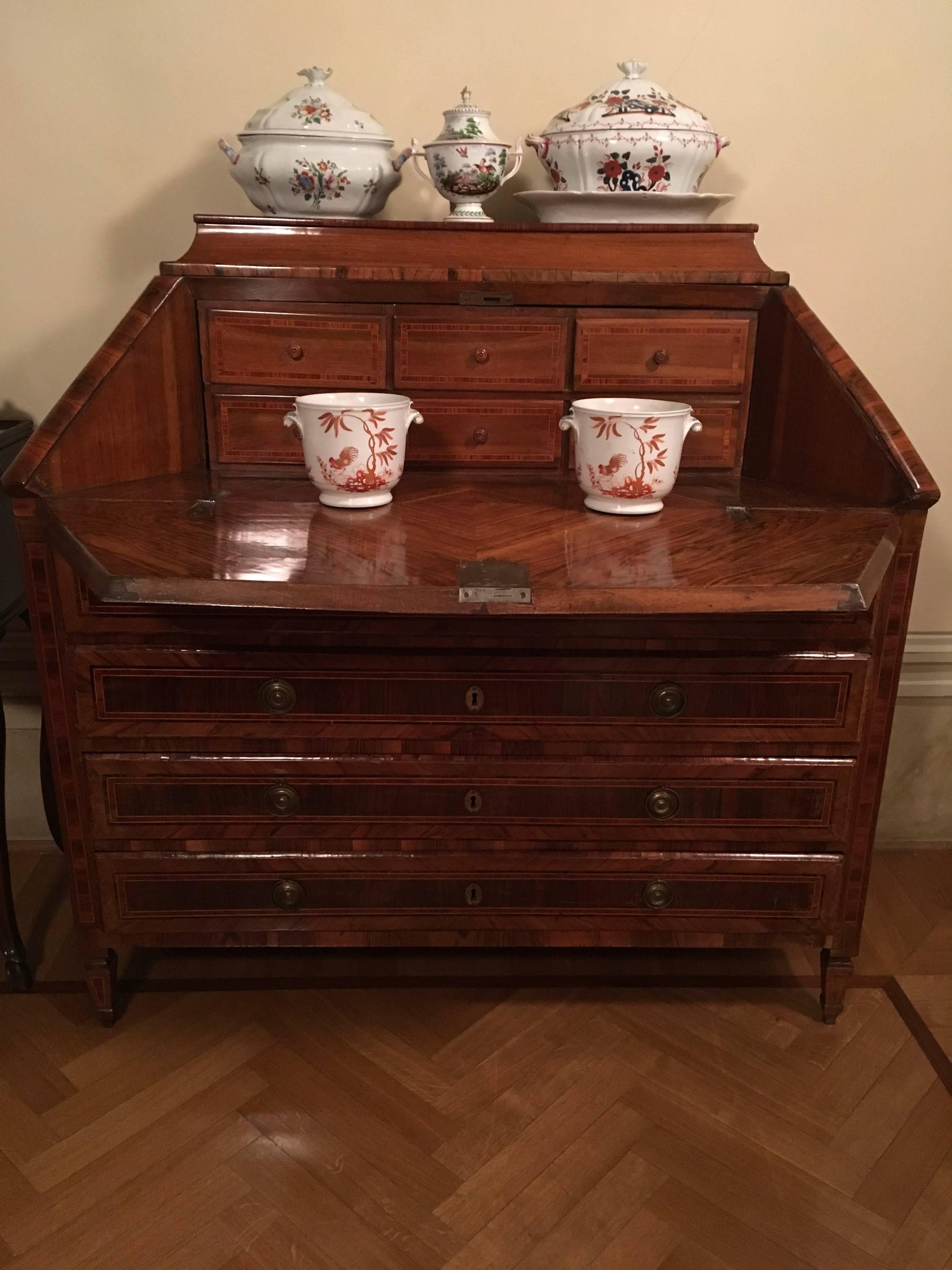 18th Century Pair of Italian Inlaid Walnut Chests of Drawers with Secretaire For Sale 4