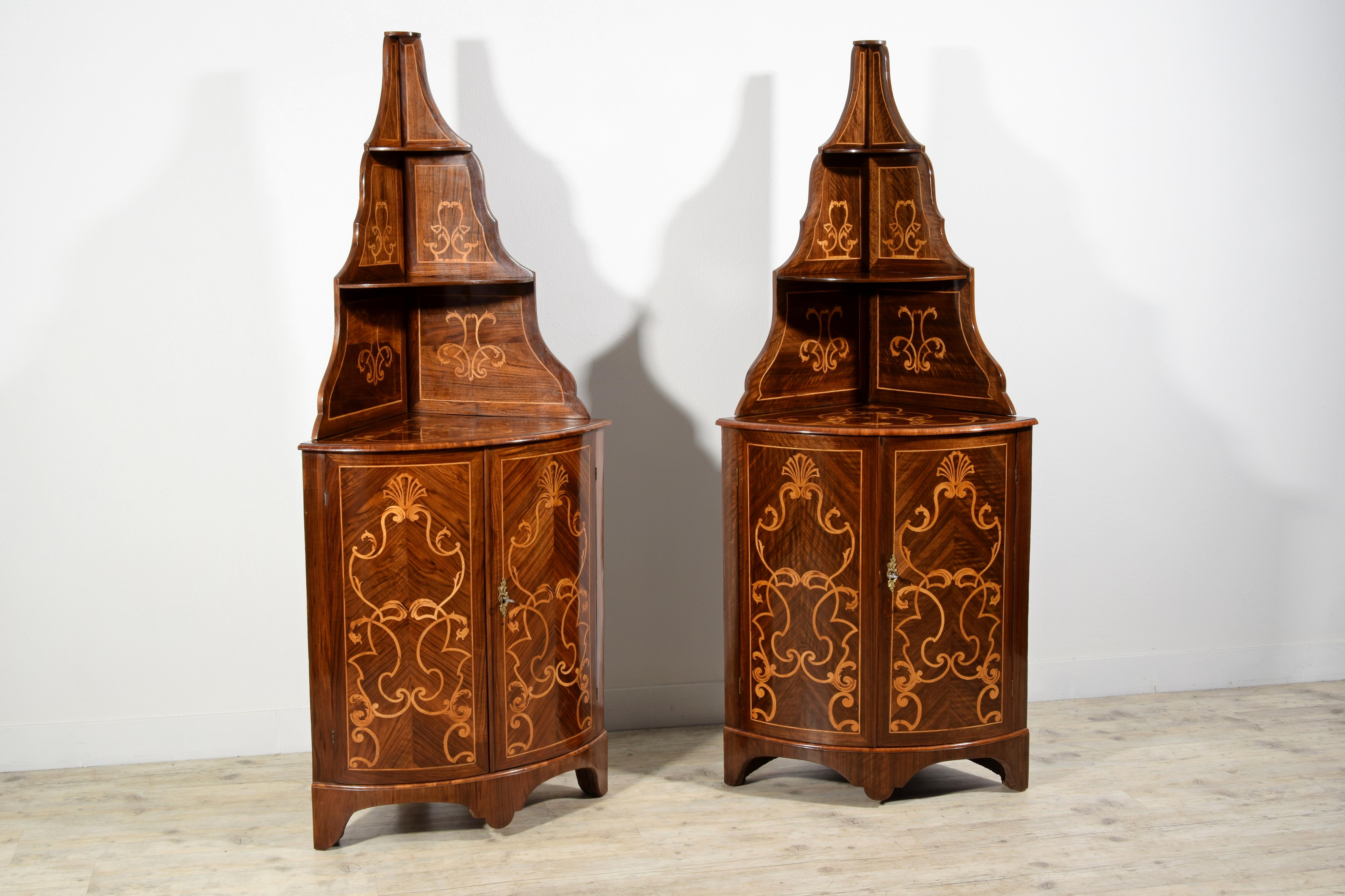 Baroque 18th Century, Pair of Italian Inlay Wood Corner Cabinets For Sale