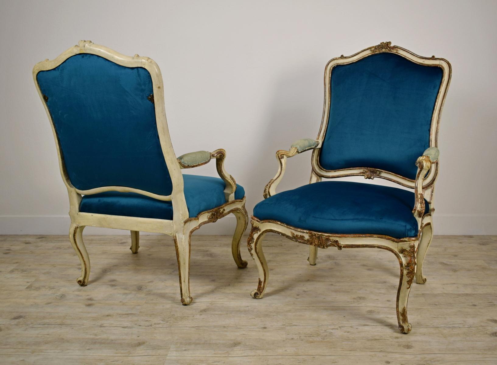 18th Century, Pair of Italian Lacquered Silver Carved Wood Armchairs 1