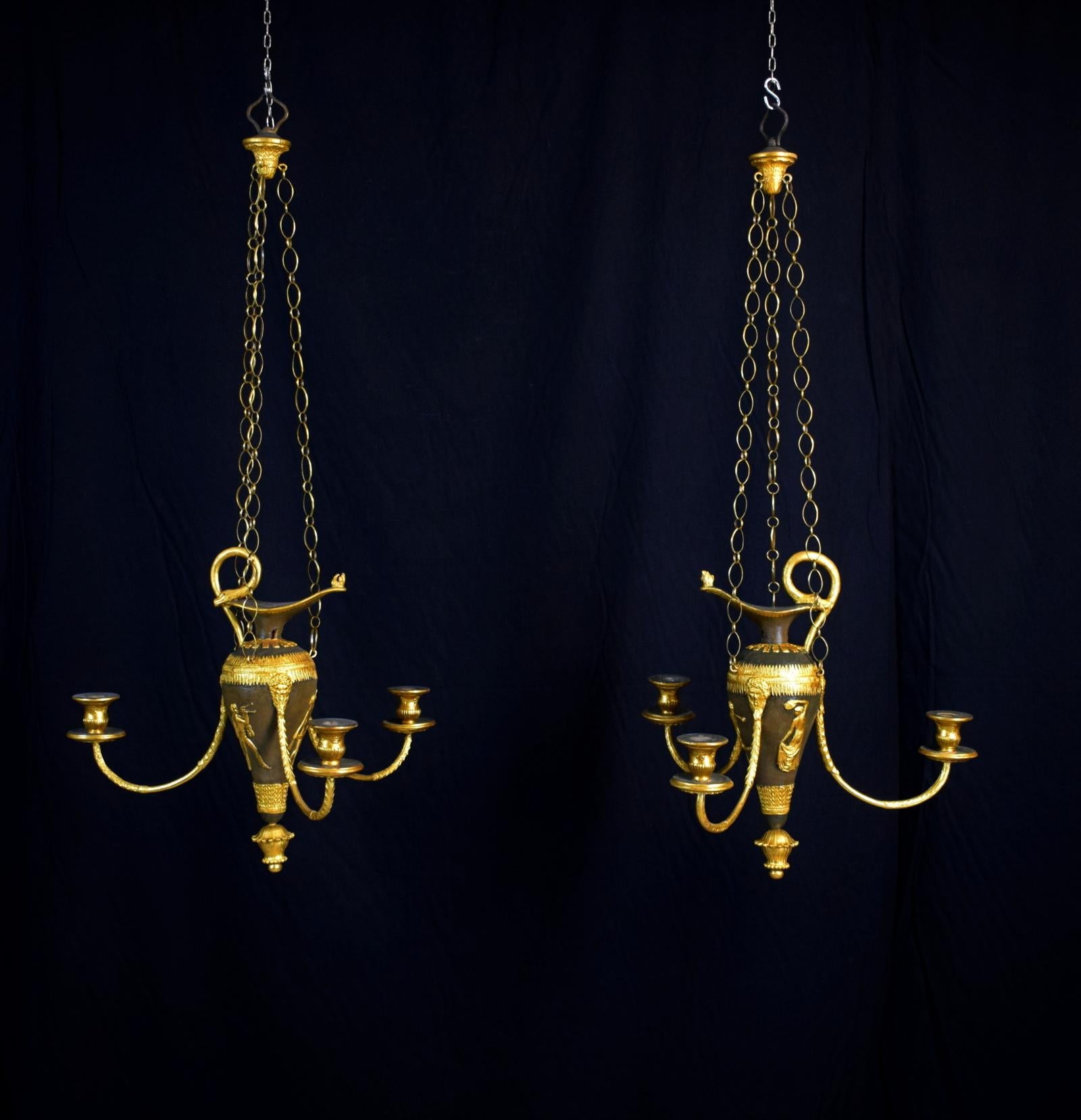 Neoclassical 18th Century, Pair of Italian Lacquered Wood and Gilded Pastiglia Chandeliers