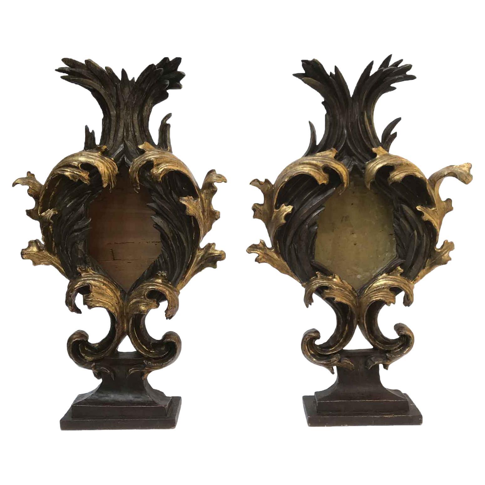 18th Century Pair of Italian Large Reliquary Gilt Silvered Carved Wood 13