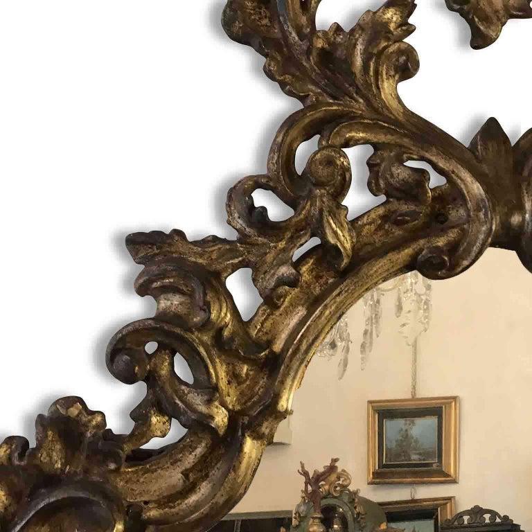 Paire de miroirs italiens Louis XV du 18ème siècle en vente 2
