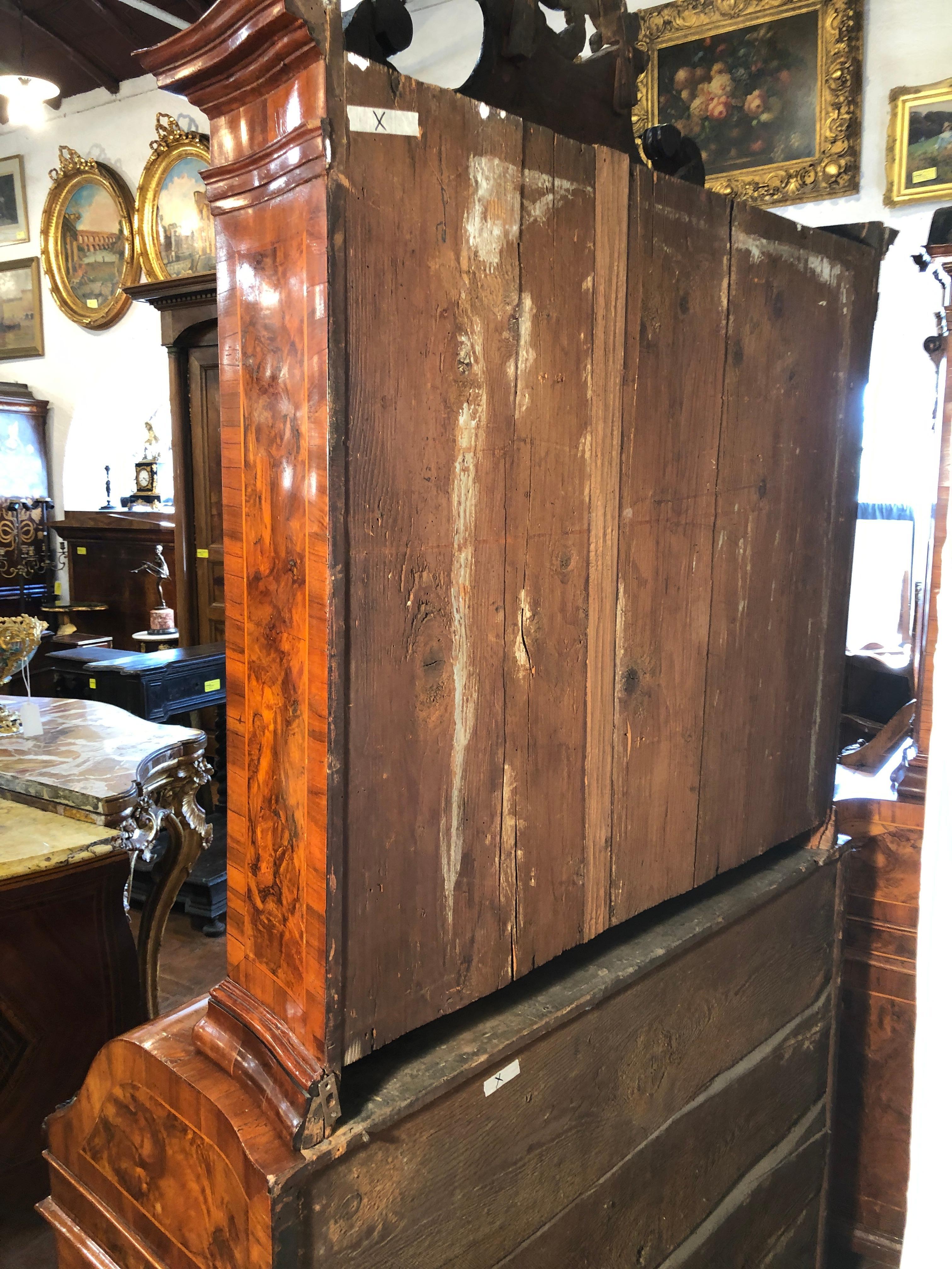 18th Century Pair of Italian Louis XV Walnut Cabinet Secretaires Trumeau 1750s 8