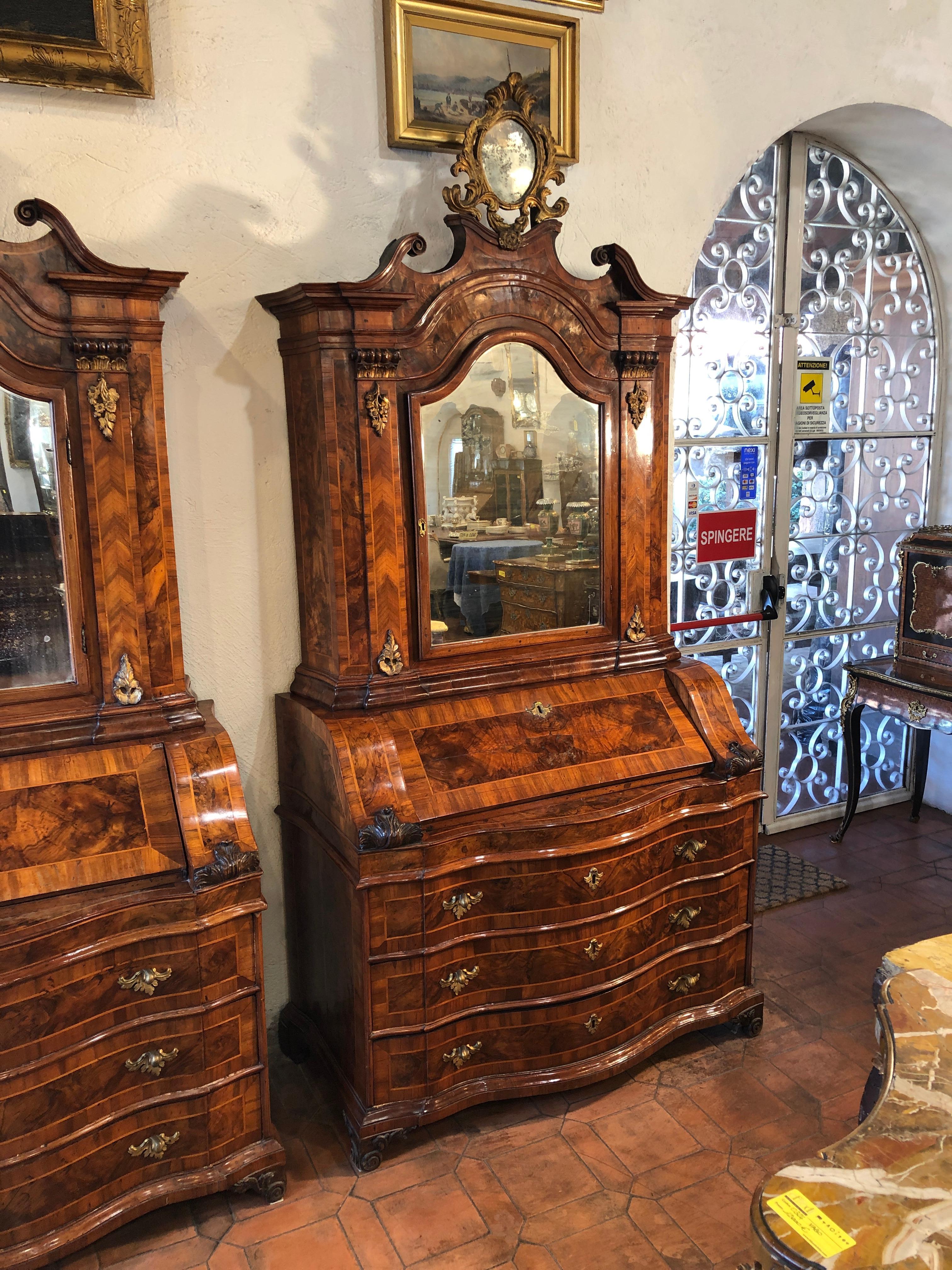 Hand-Carved 18th Century Pair of Italian Louis XV Walnut Cabinet Secretaires Trumeau 1750s