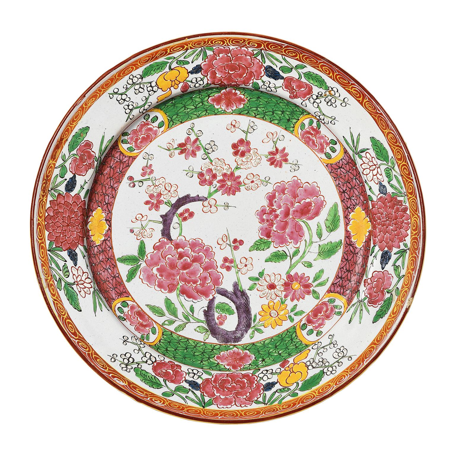 Italiano Antica coppia di piatti in maiolica italiana Milano, 1770 circa