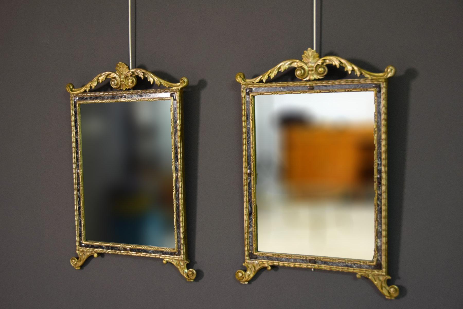 Hand-Carved 18th Century, Pair of Italian Neoclassical Carved and Giltwood Mirrors For Sale