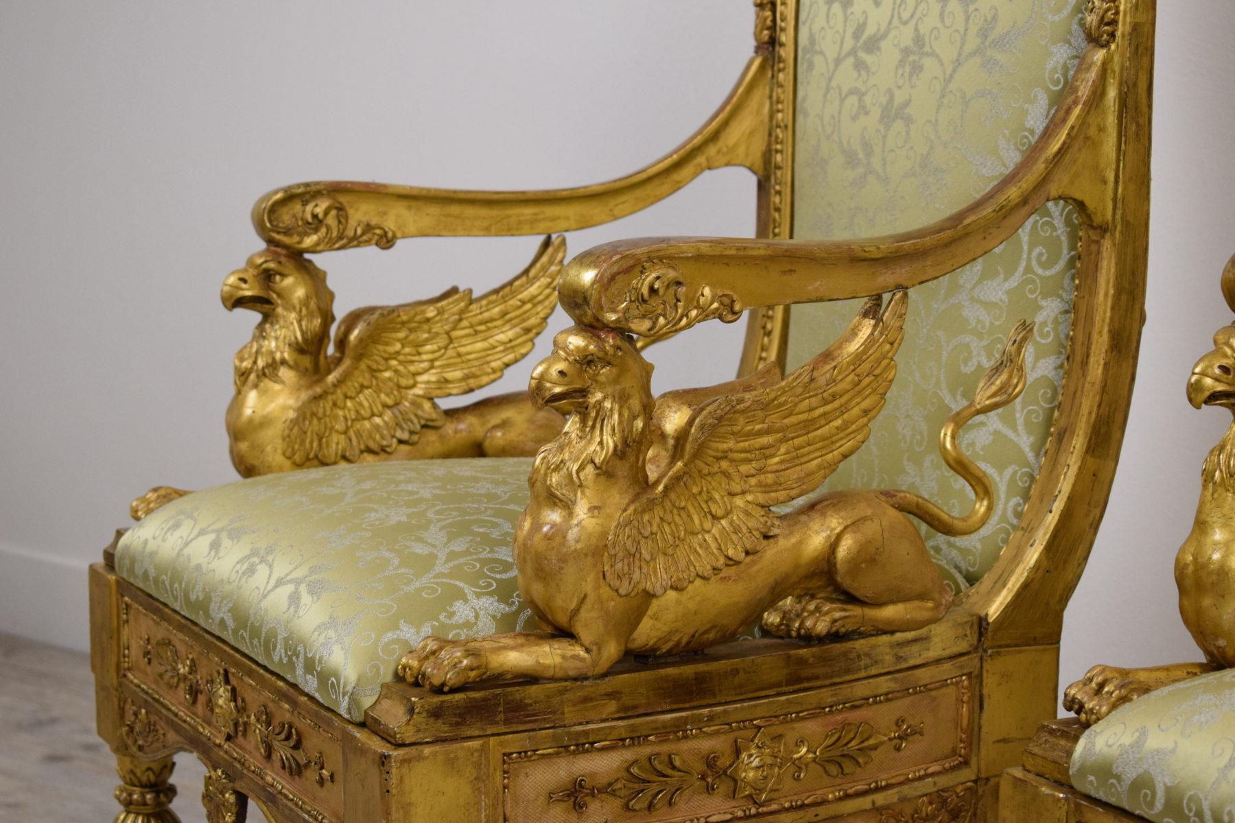 18th Century, Pair of Italian Neoclassical Carved Giltwood Armchairs 12