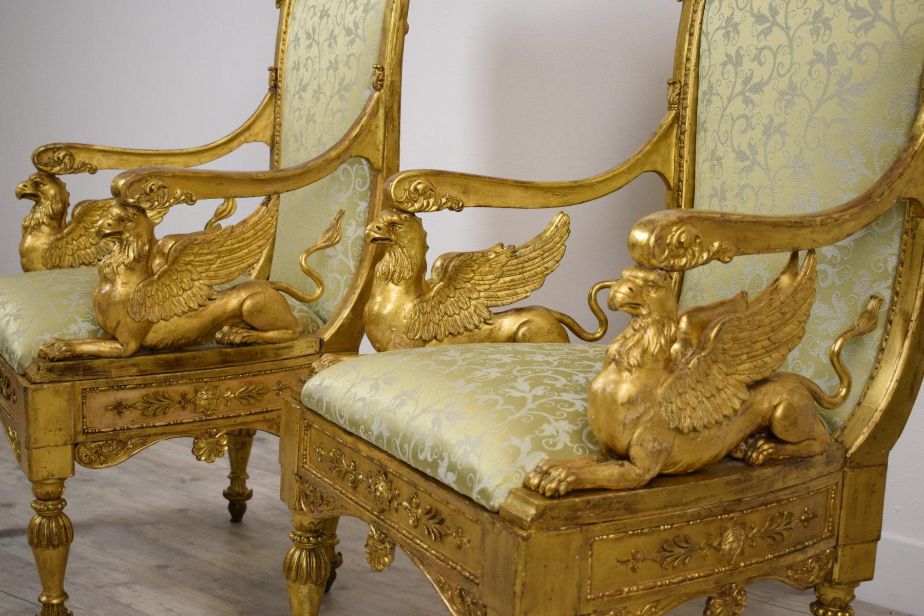 18th Century, Pair of Italian Neoclassical Carved Giltwood Armchairs 13