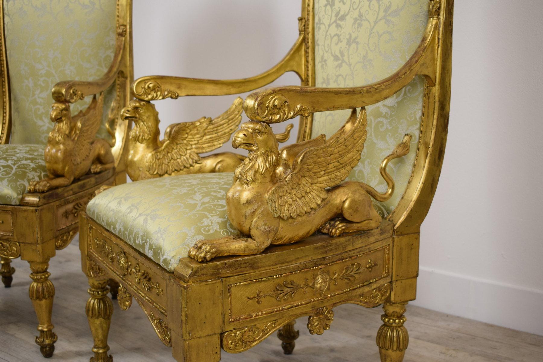 18th Century, Pair of Italian Neoclassical Carved Giltwood Armchairs 14