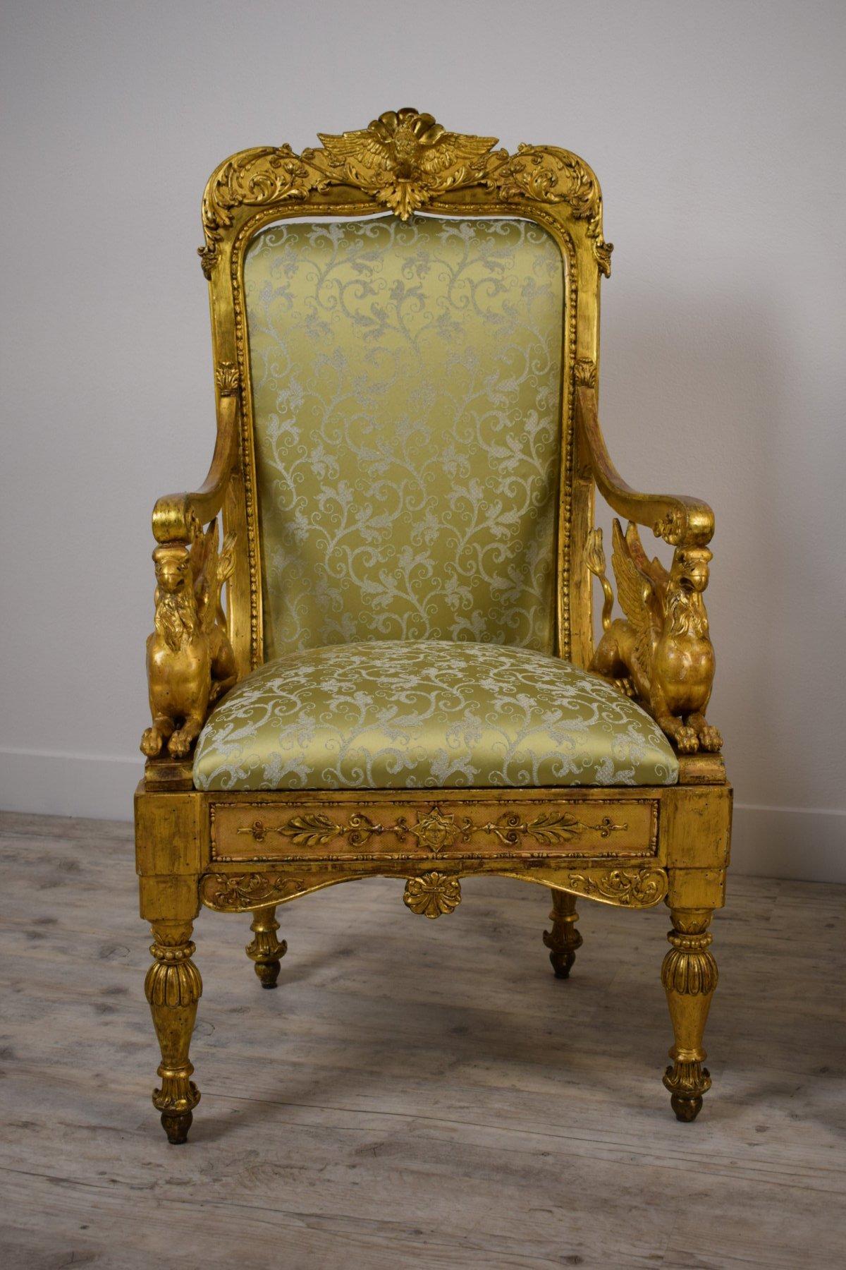 18th Century, Pair of Italian Neoclassical Carved Giltwood Armchairs 15
