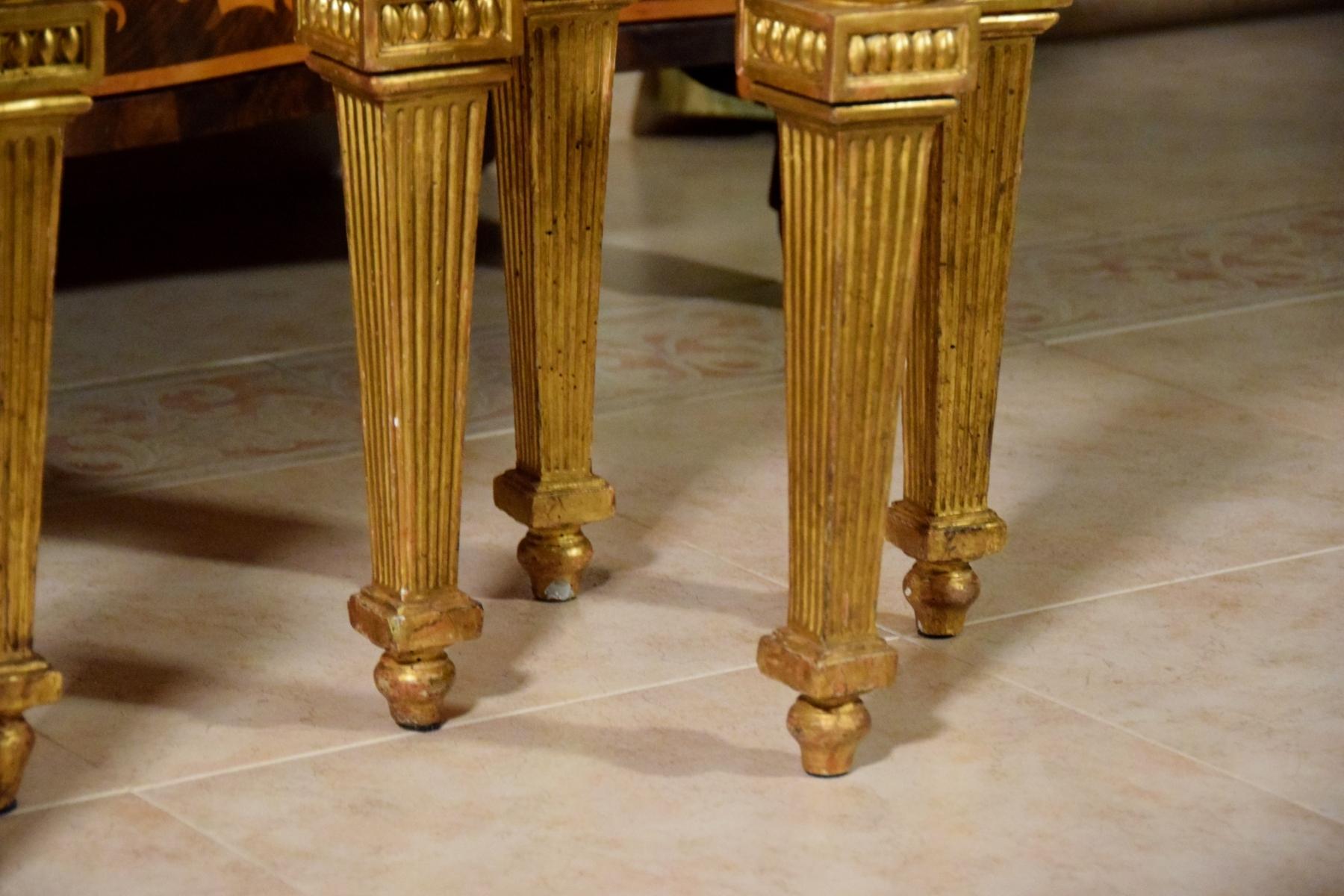 18th Century, Pair of Italian Neoclassical Carved Giltwood Stools For Sale 9