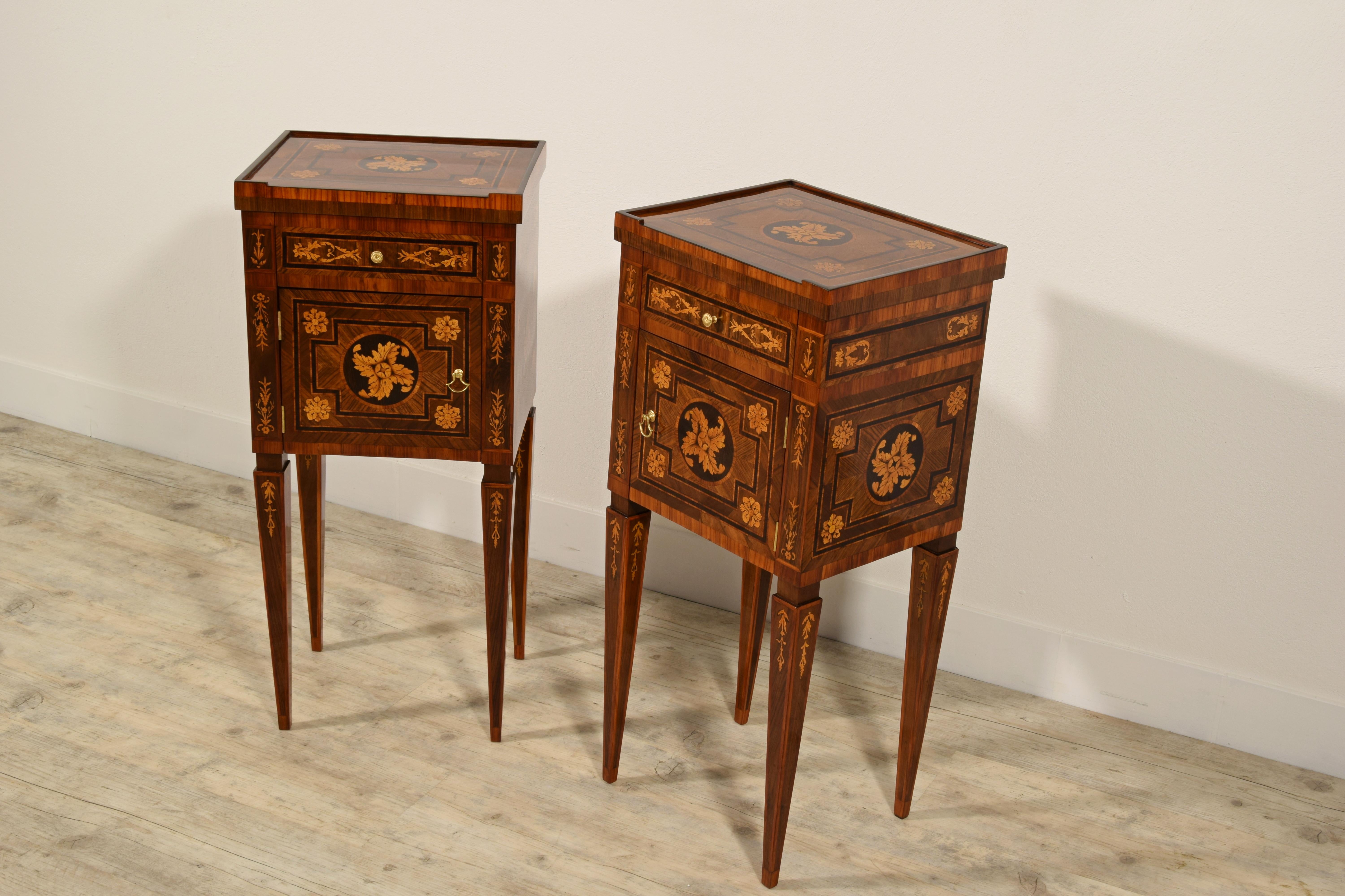 18th Century, Pair of Italian Neoclassical Inlaid Wood Bedside Tables 15