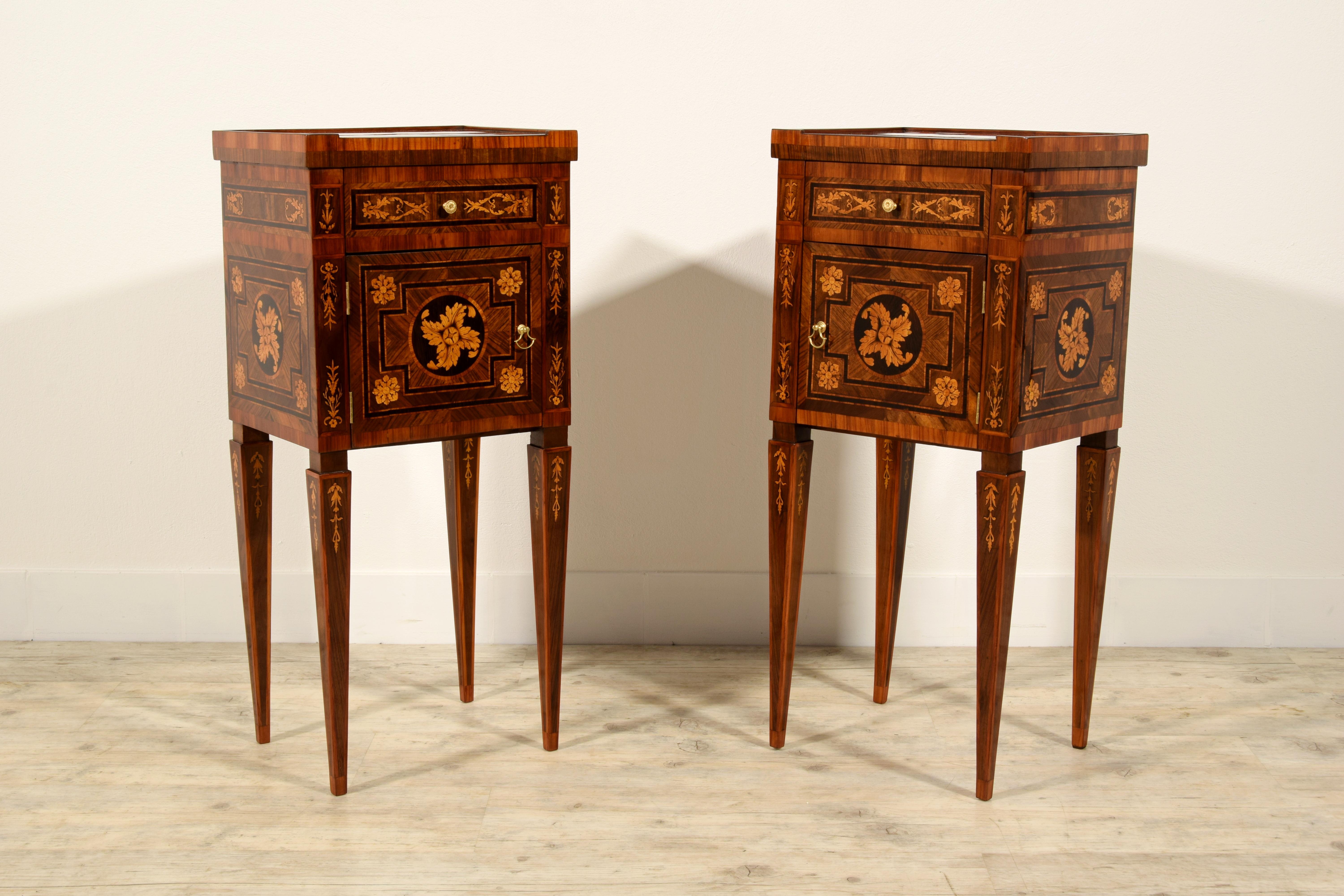 18th Century, Pair of Italian Neoclassical Inlaid Wood Bedside Tables 1