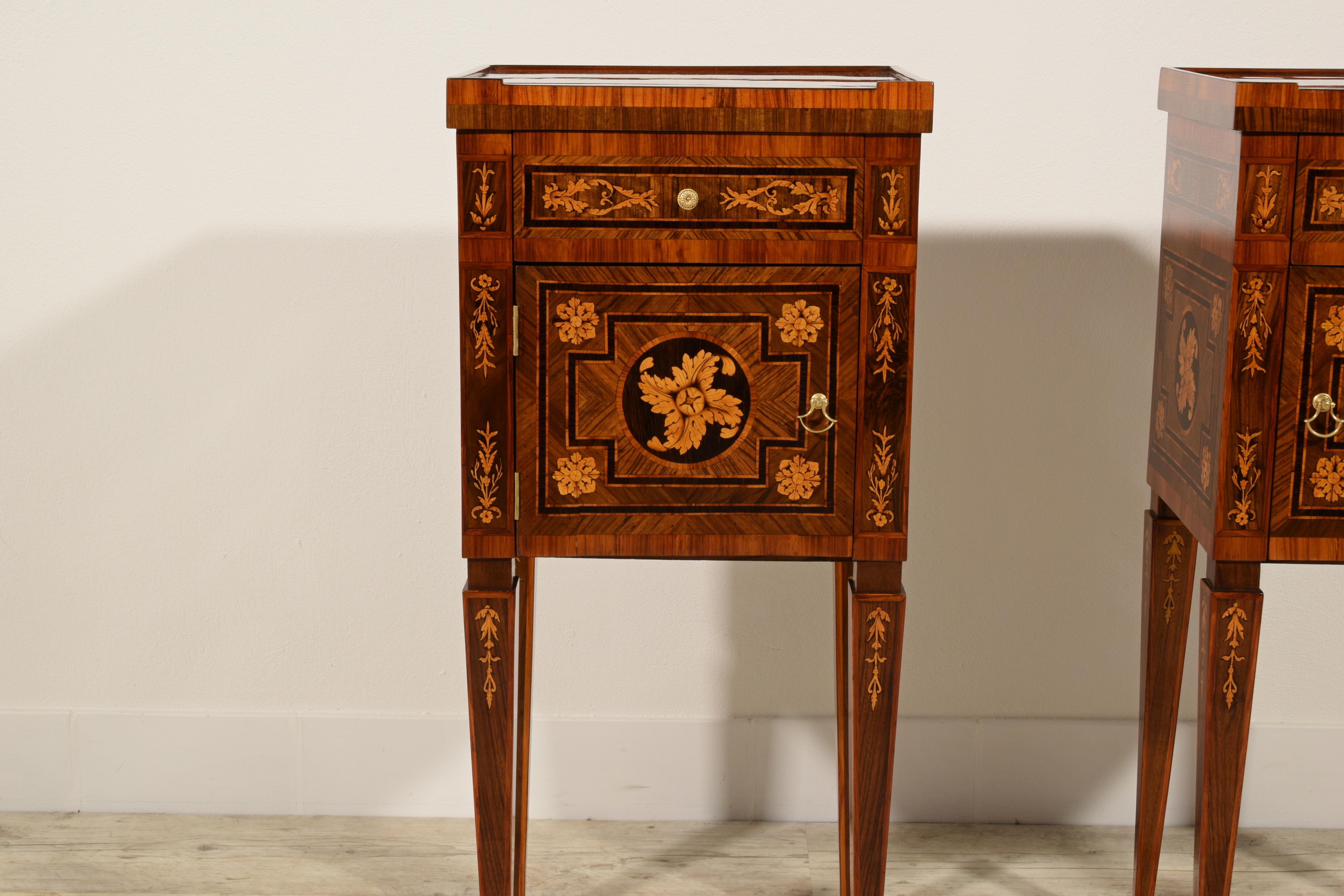 18th Century, Pair of Italian Neoclassical Inlaid Wood Bedside Tables 4