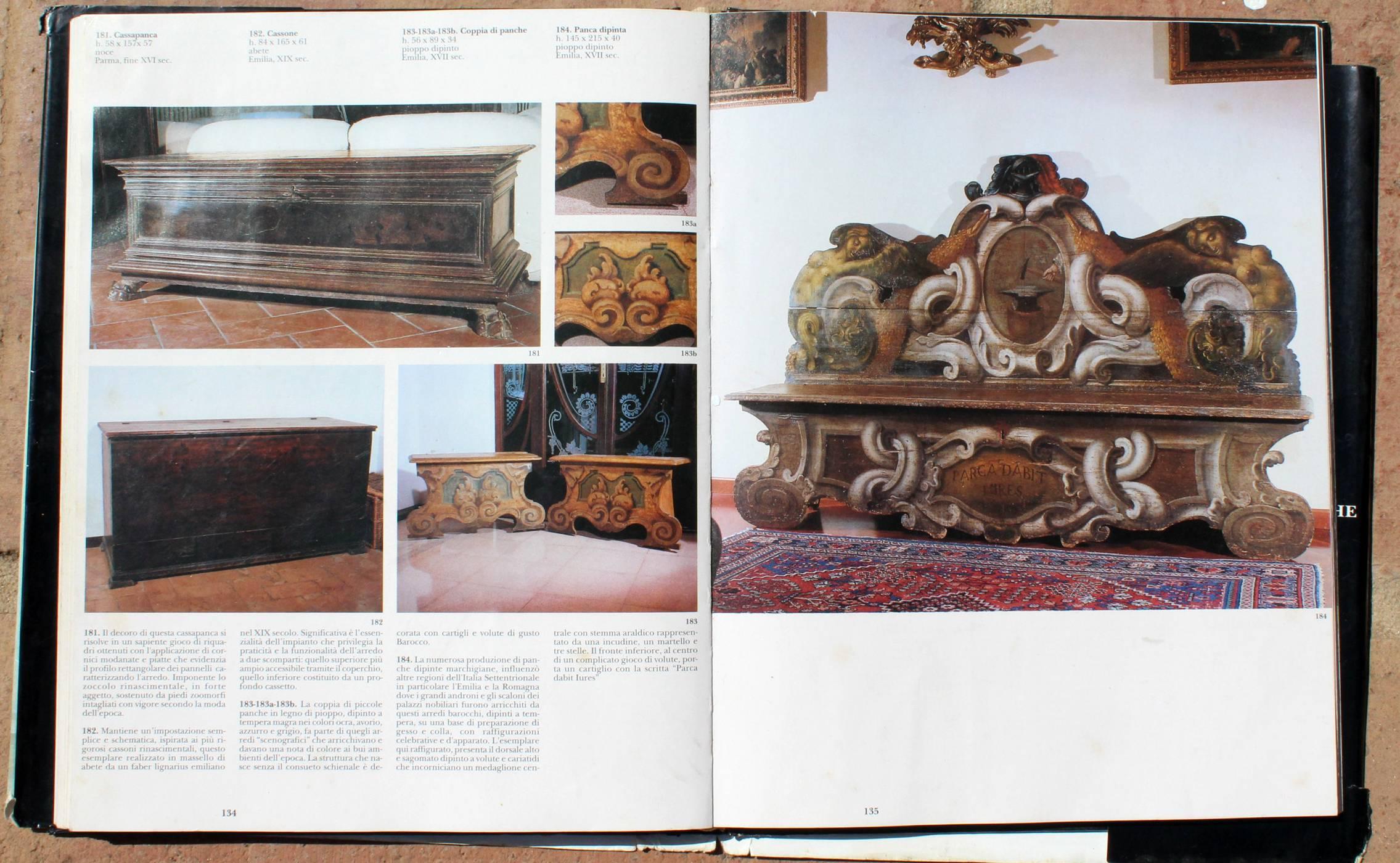 18th Century Pair of Italian Polychrome Coffers For Sale 5