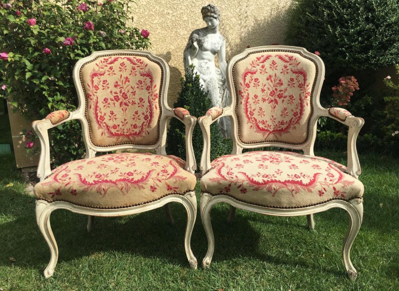Pair of laquered armchairs Louis XV period, 18th Century. Covered with a nice fabric un good condition.