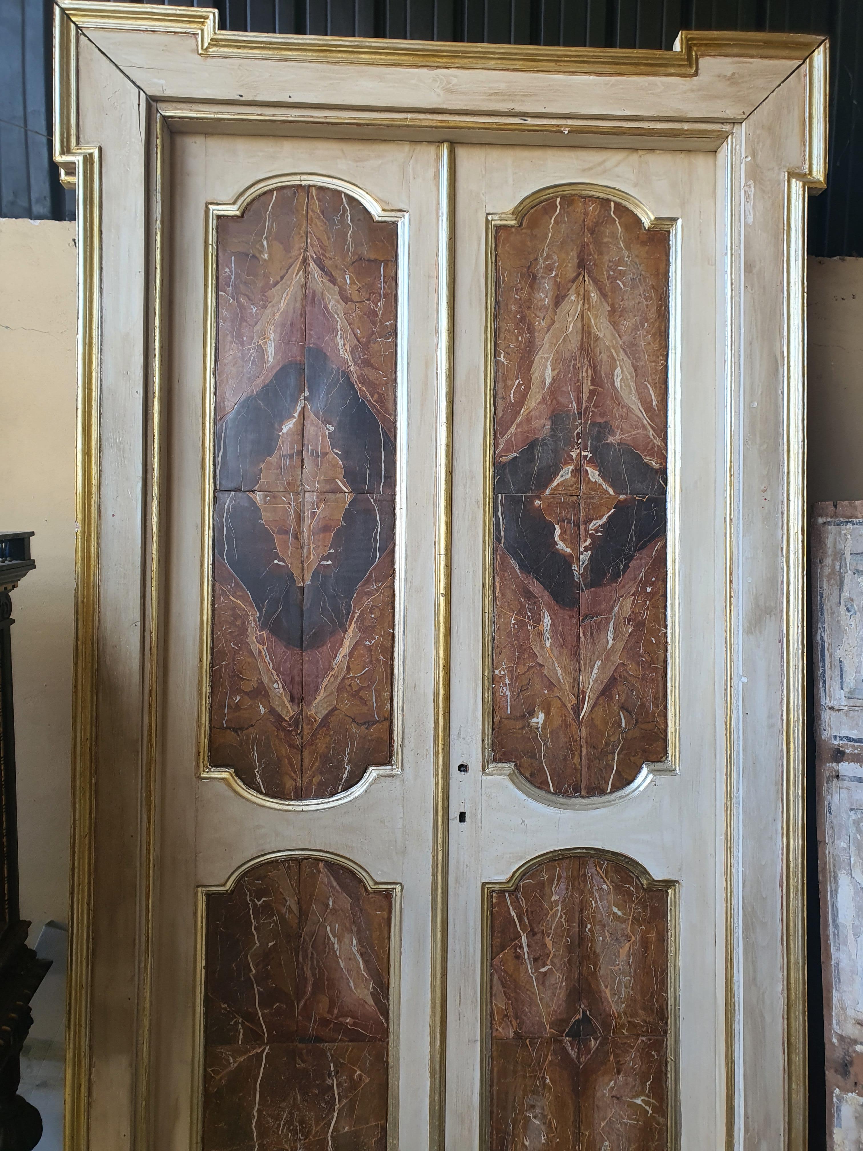 18th Century Pair of Large Doors Wood with Sicilian Jasper Marble In Good Condition For Sale In PALERMO, IT