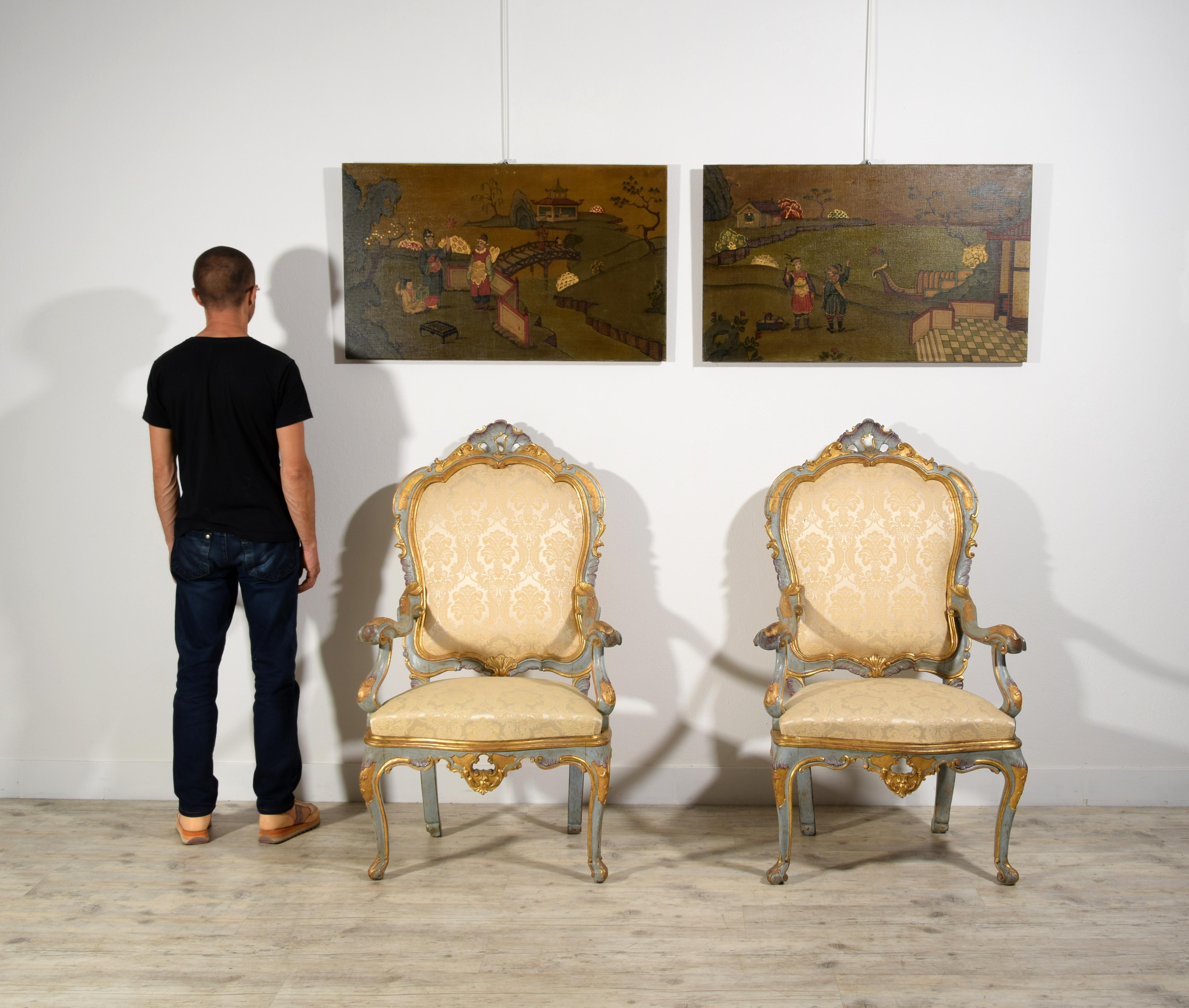 Paire de grands fauteuils vénitiens barocchetto laqués et en bois doré du 18ème siècle  en vente 4