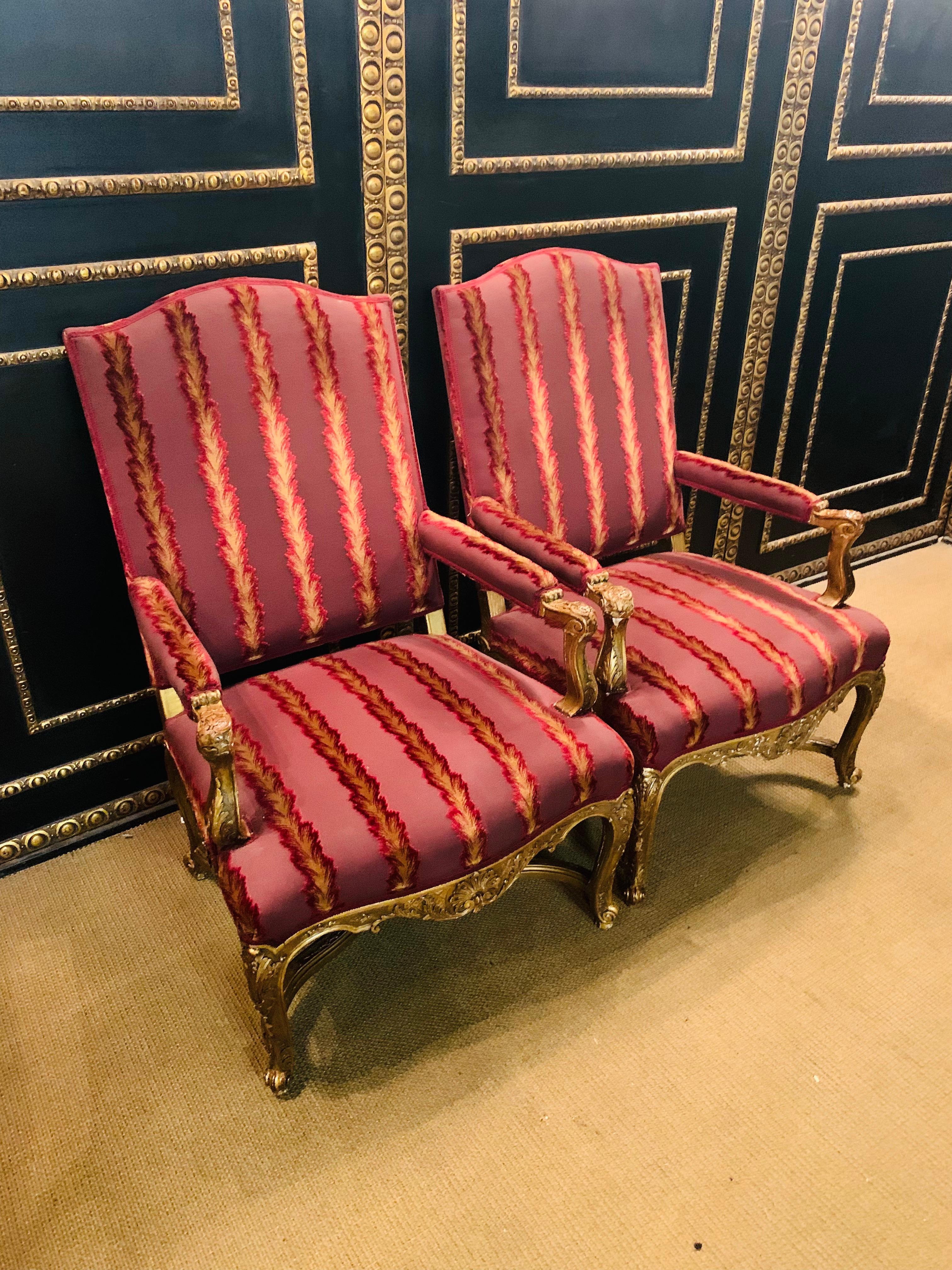 Paire de fauteuils Louis Quinze XIV du 18ème siècle Paris en vente 2