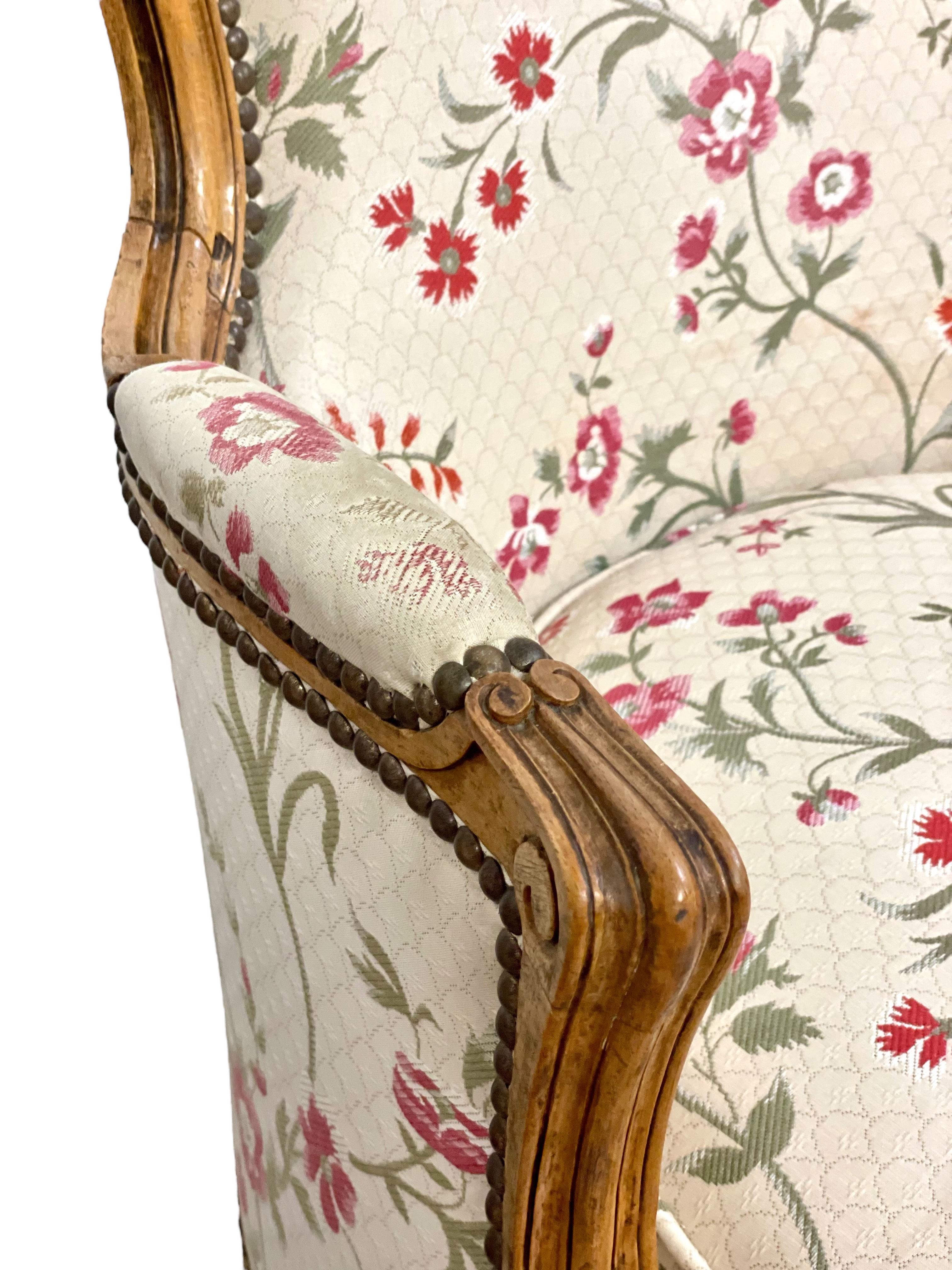 Paire de chaises Bergère d'époque Louis XV du XVIIIe siècle en vente 7