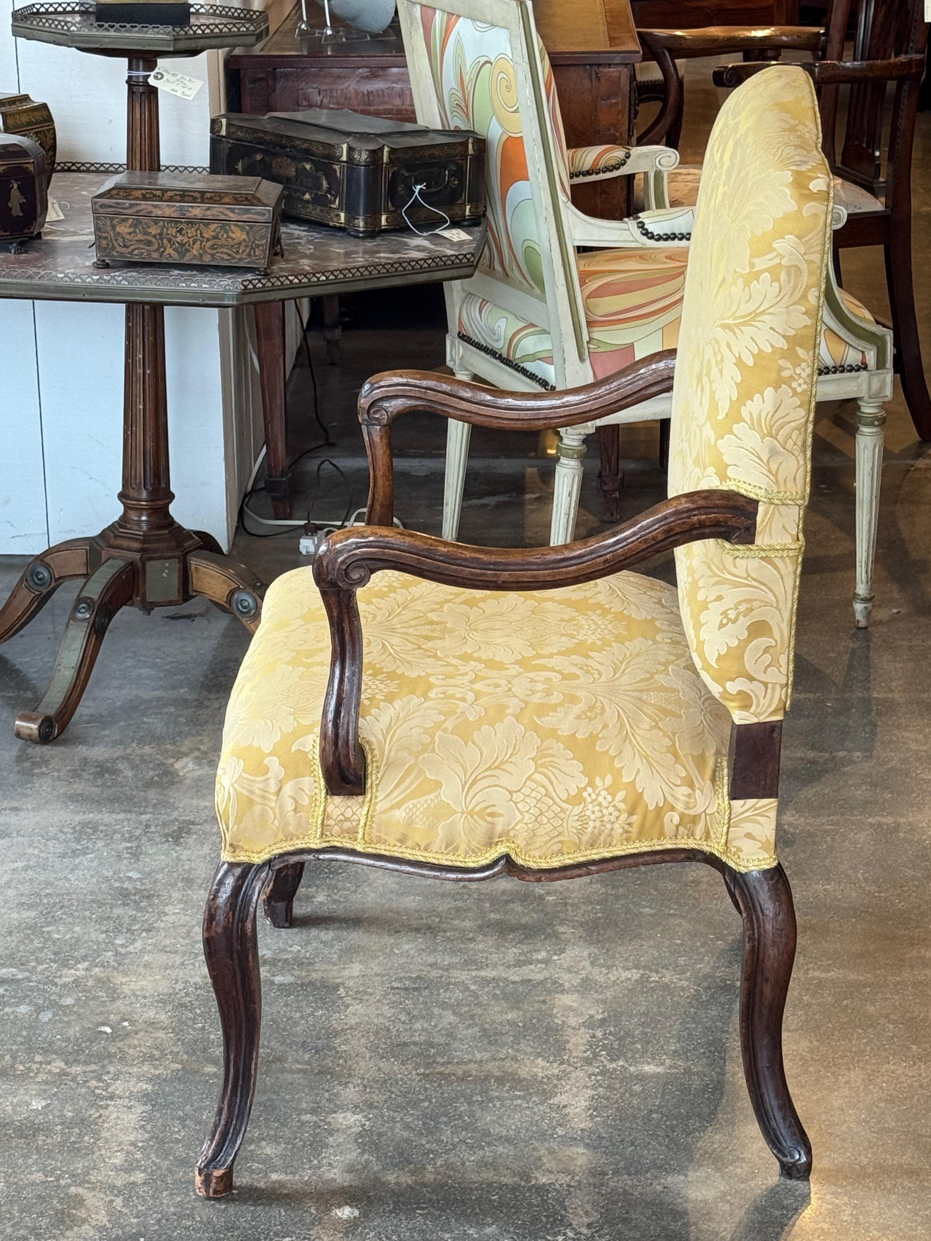 18th Century Pair of Louis XV Style Fauteuils With Carved Walnut Frames For Sale 4