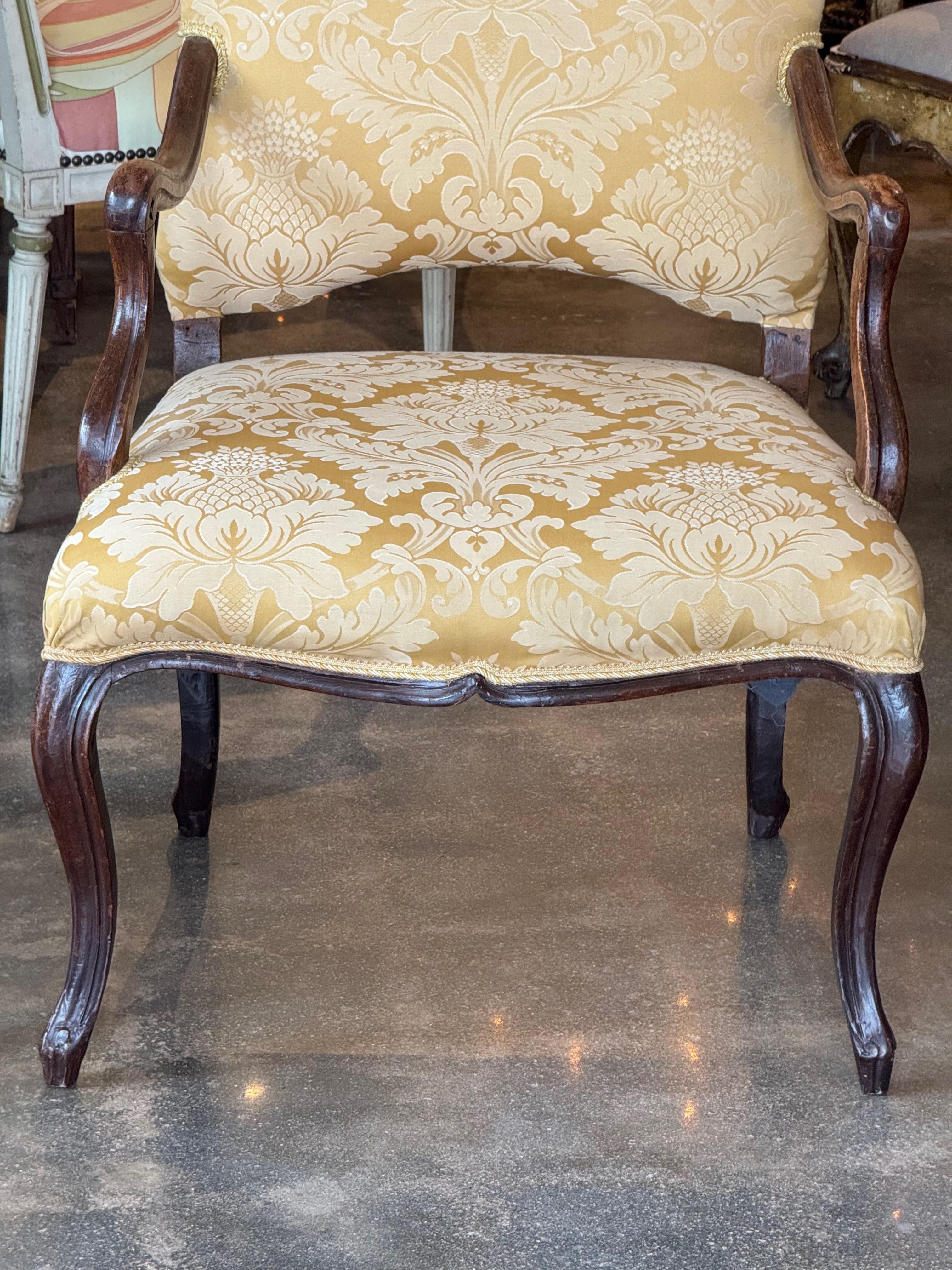 18th Century Pair of Louis XV Style Fauteuils With Carved Walnut Frames For Sale 2