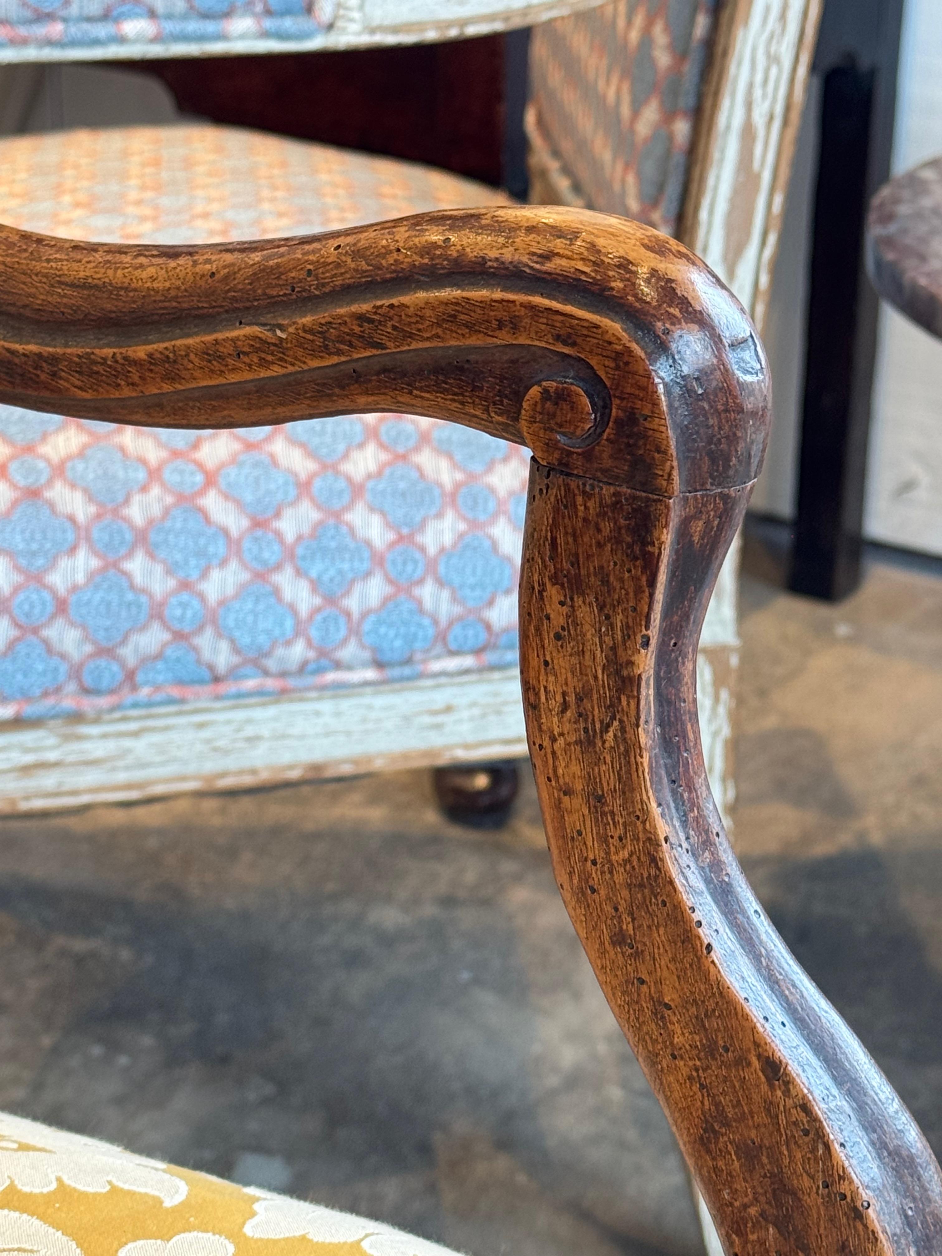 18th Century Pair of Louis XV Style Fauteuils With Carved Walnut Frames For Sale 3