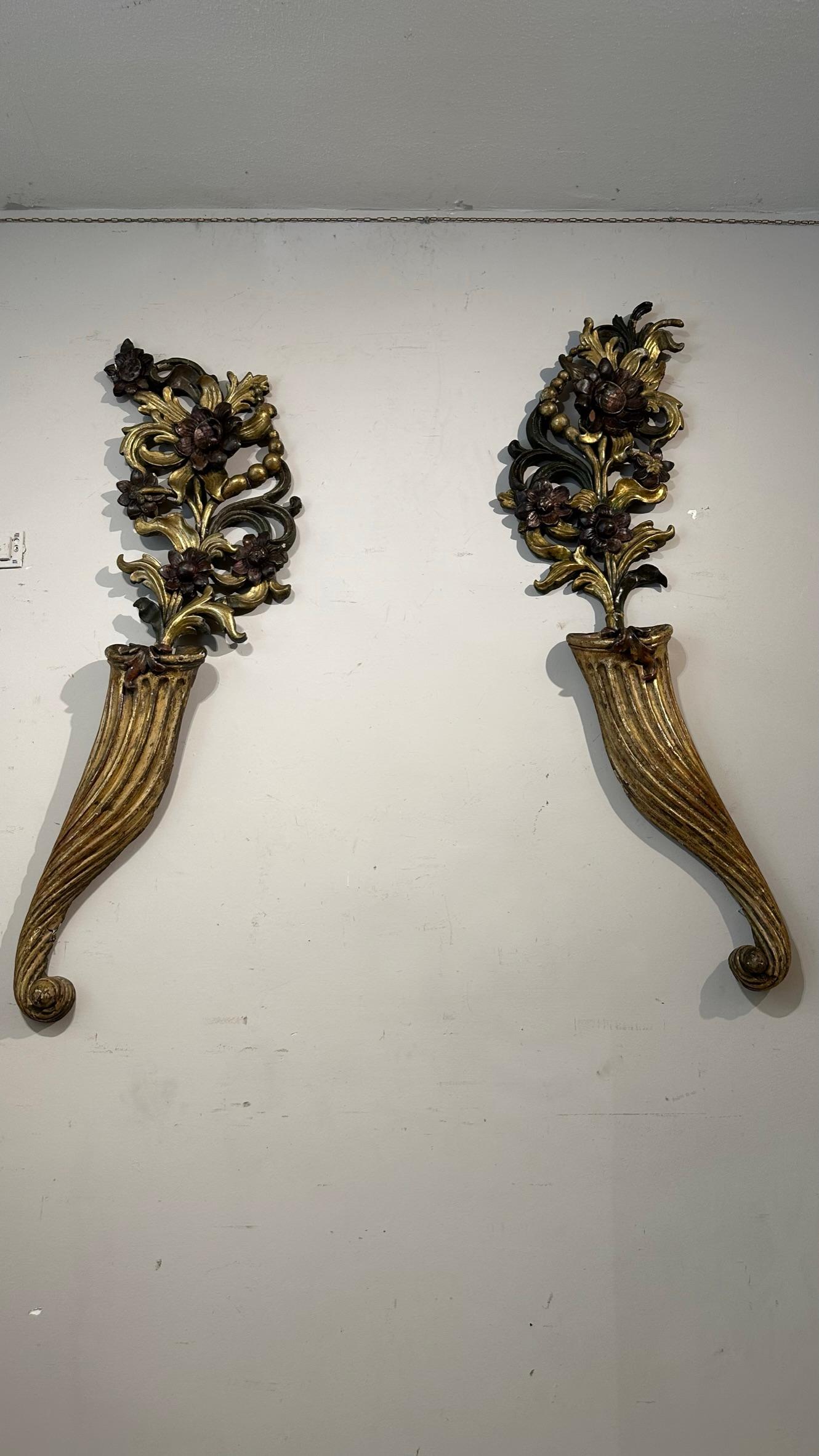 18th Century Pair of Ornamental Fridges For Sale 3
