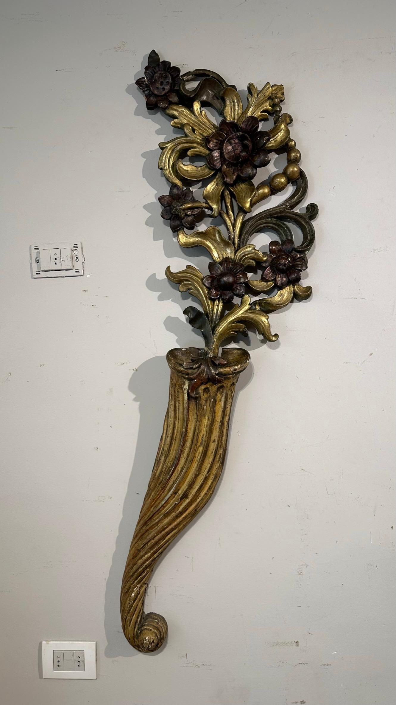 18th Century Pair of Ornamental Fridges For Sale 5