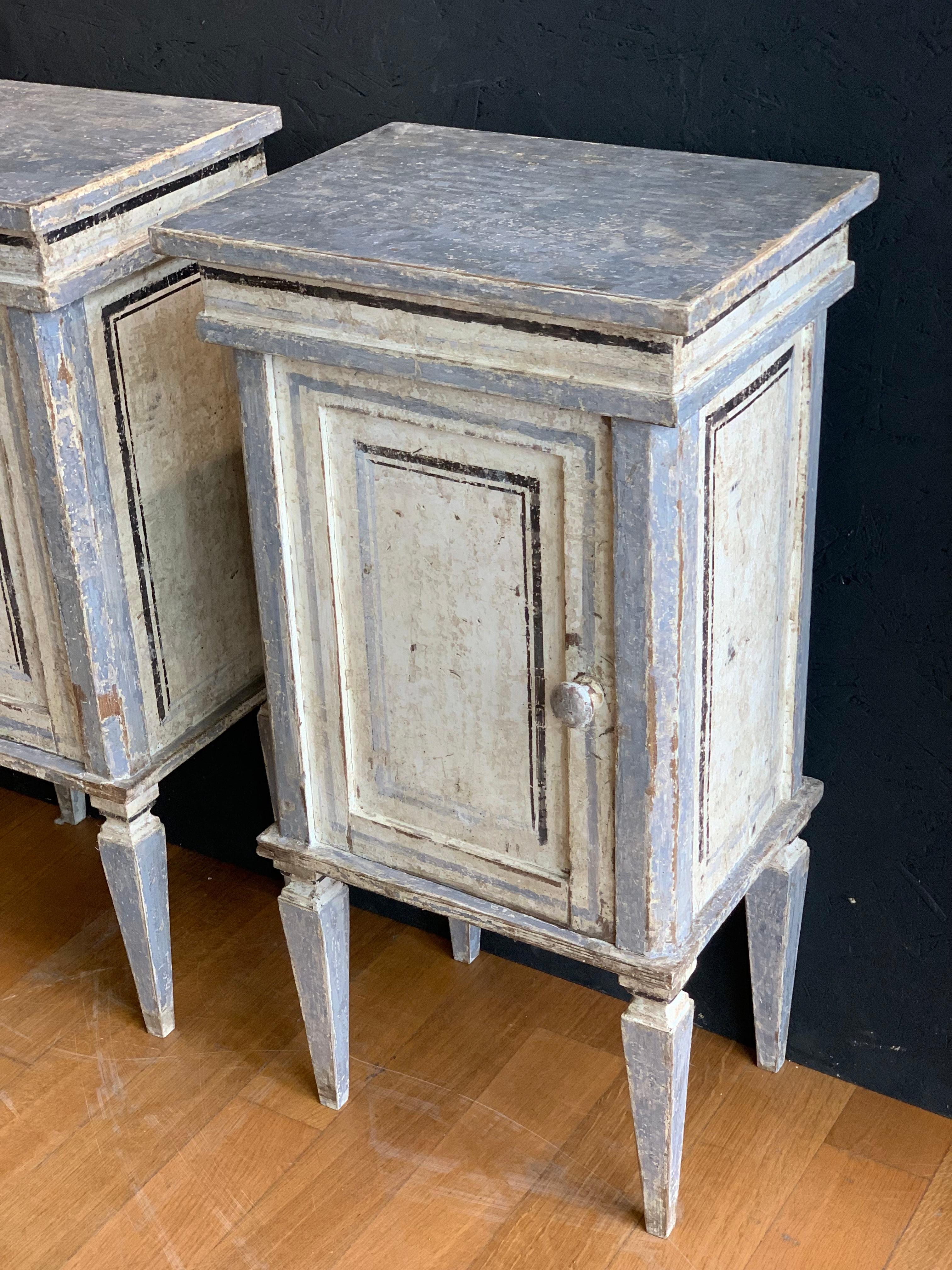 18th Century Pair of Painted Bedside Table 2
