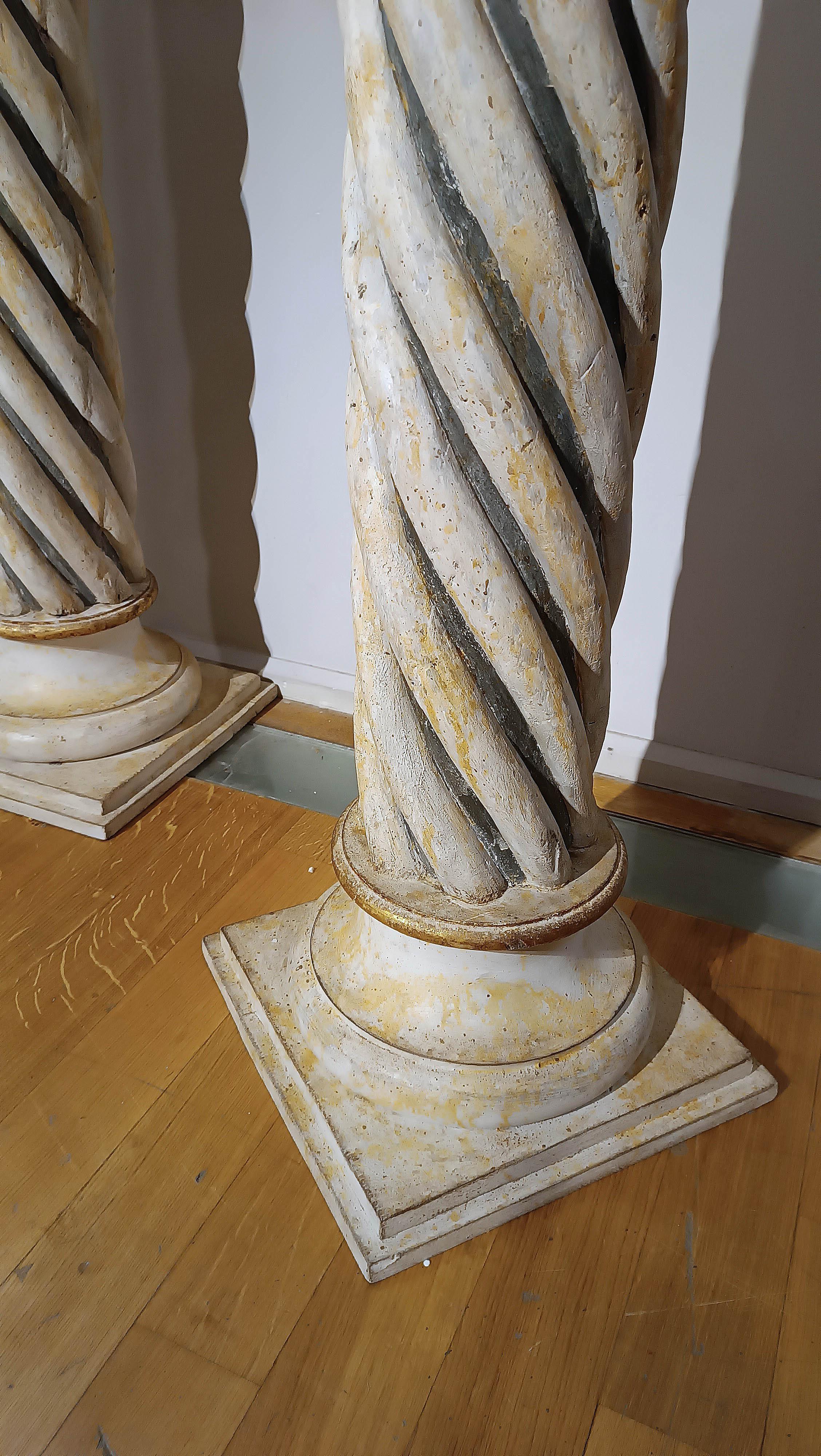 18th Century 18th CENTURY PAIR OF PAINTED WOOD TWISTED COLUMNS For Sale