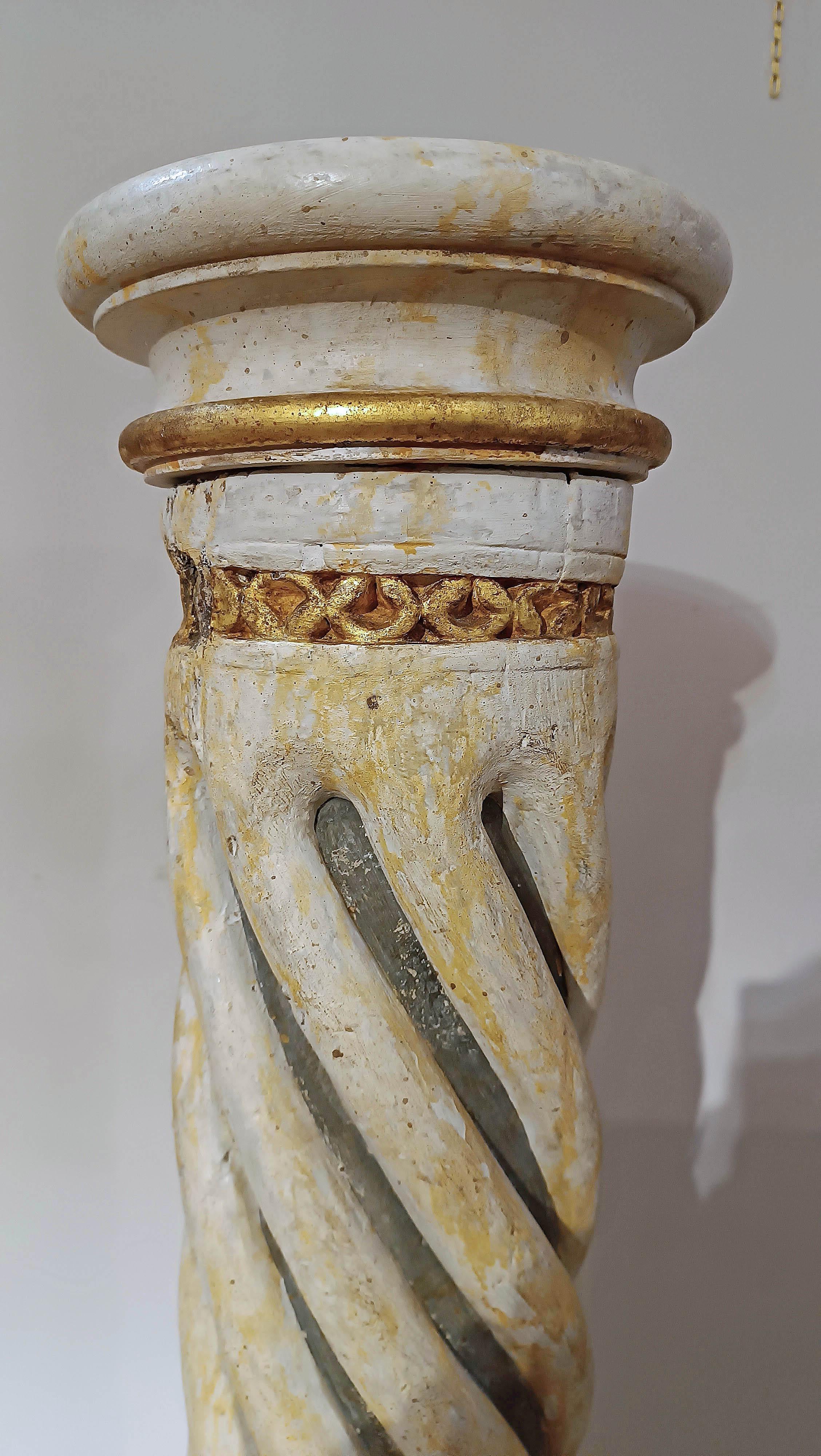 Wood 18th CENTURY PAIR OF PAINTED WOOD TWISTED COLUMNS For Sale
