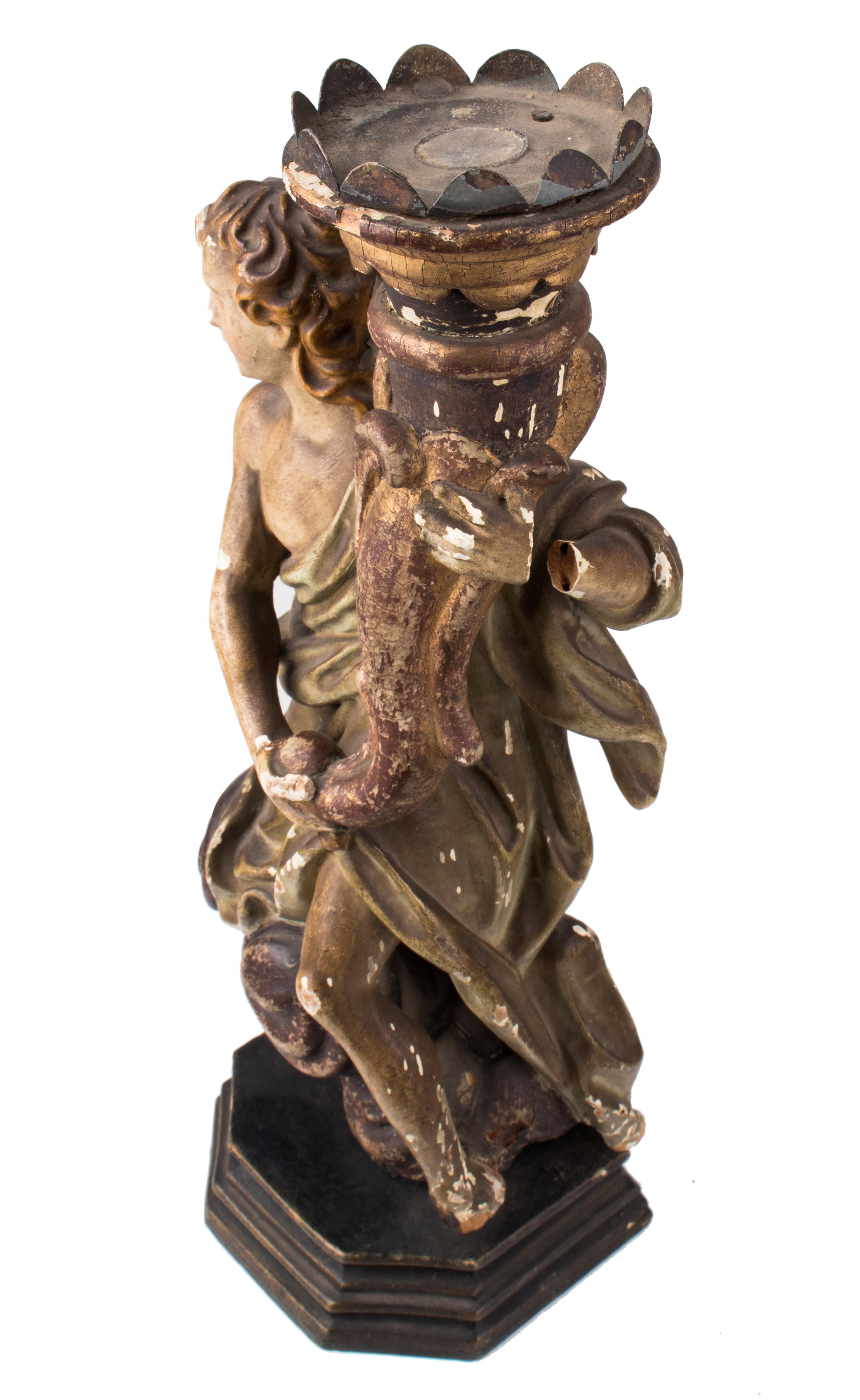 18th Century Pair of Spanish Torch Holder Angel Gold Gilded Wooden Figures In Fair Condition For Sale In Marbella, ES