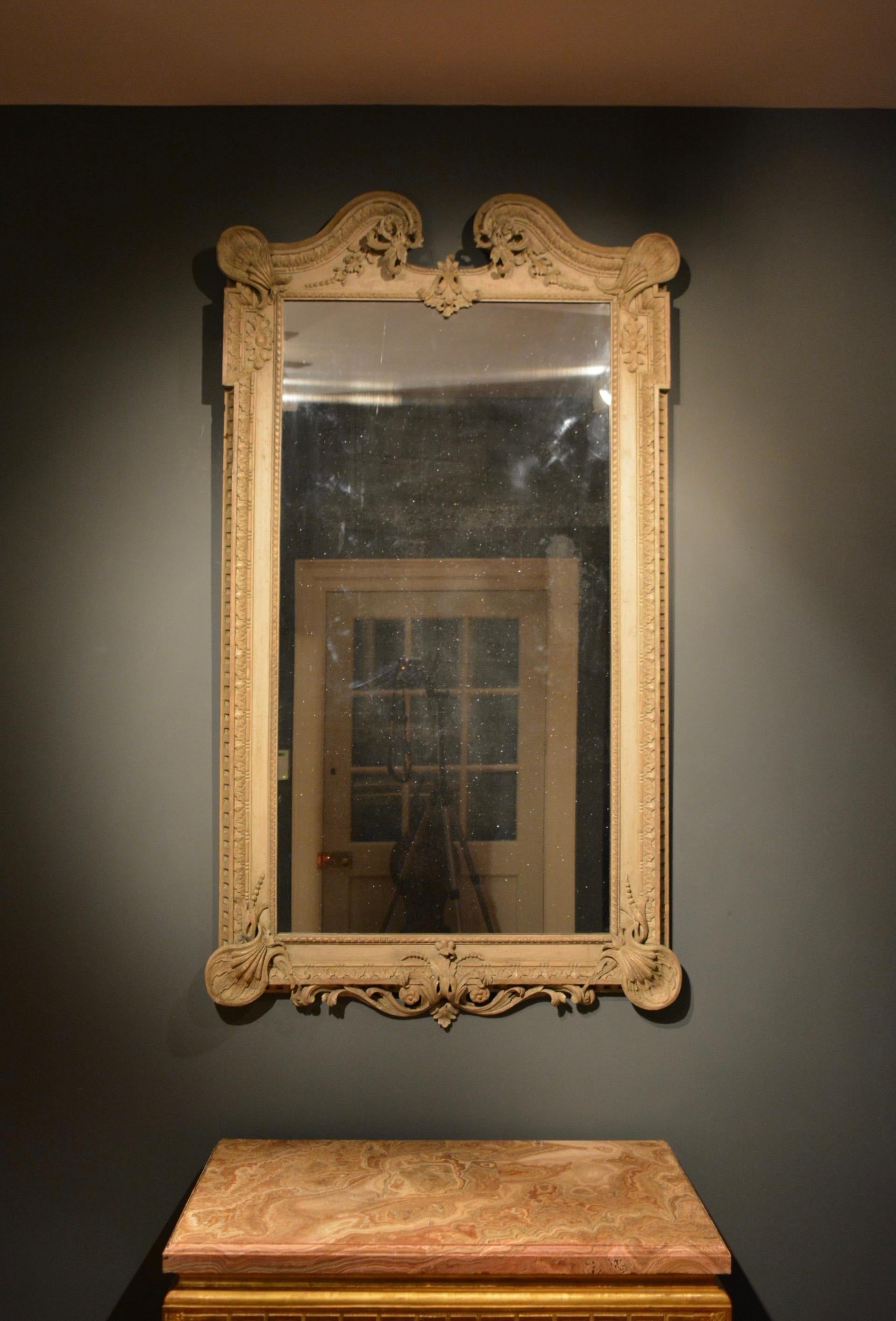 18th Century Palladian Mirror Retaining It's Original Painted Finish (Chippendale) im Angebot