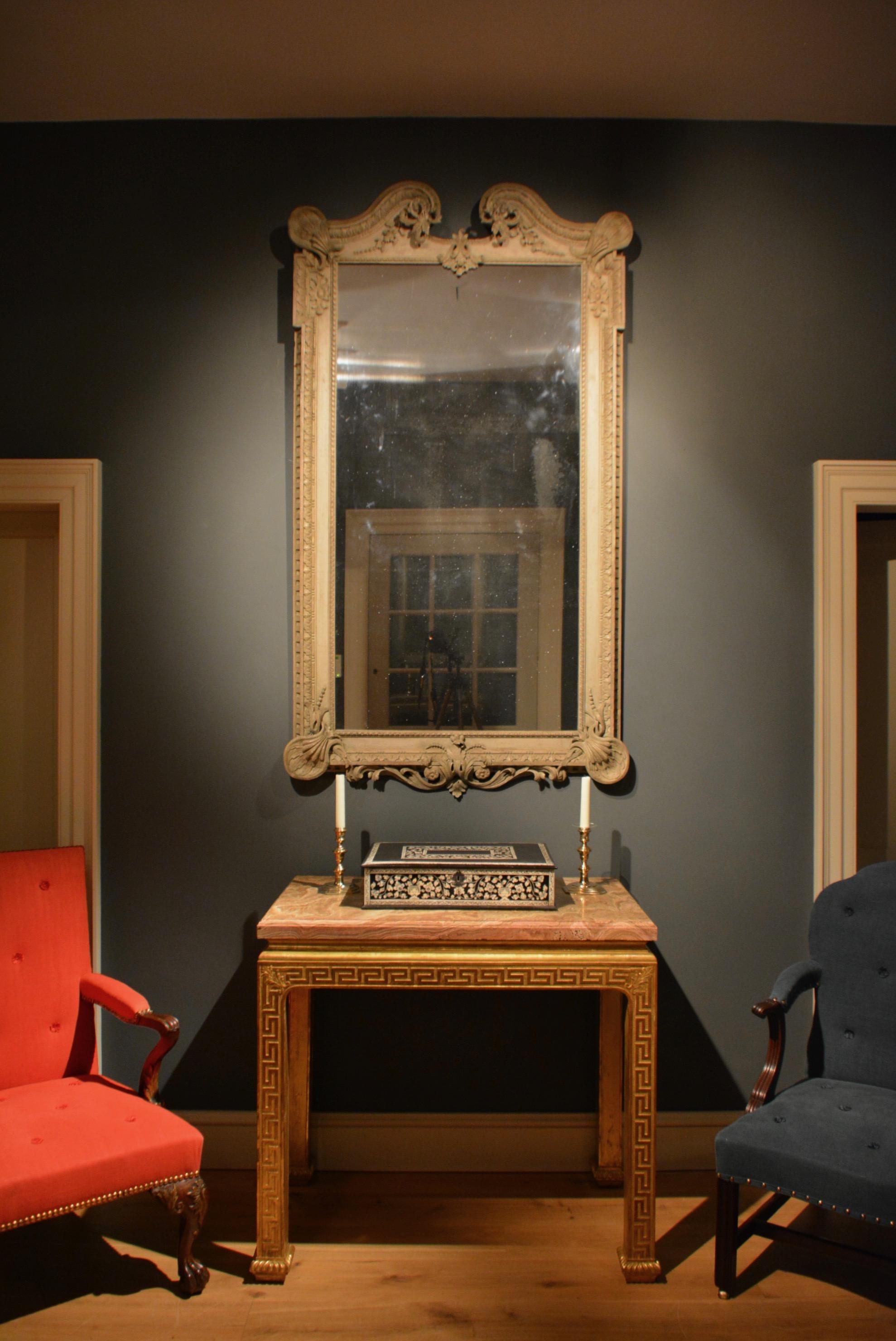18th Century Palladian Mirror Retaining It's Original Painted Finish (18. Jahrhundert) im Angebot
