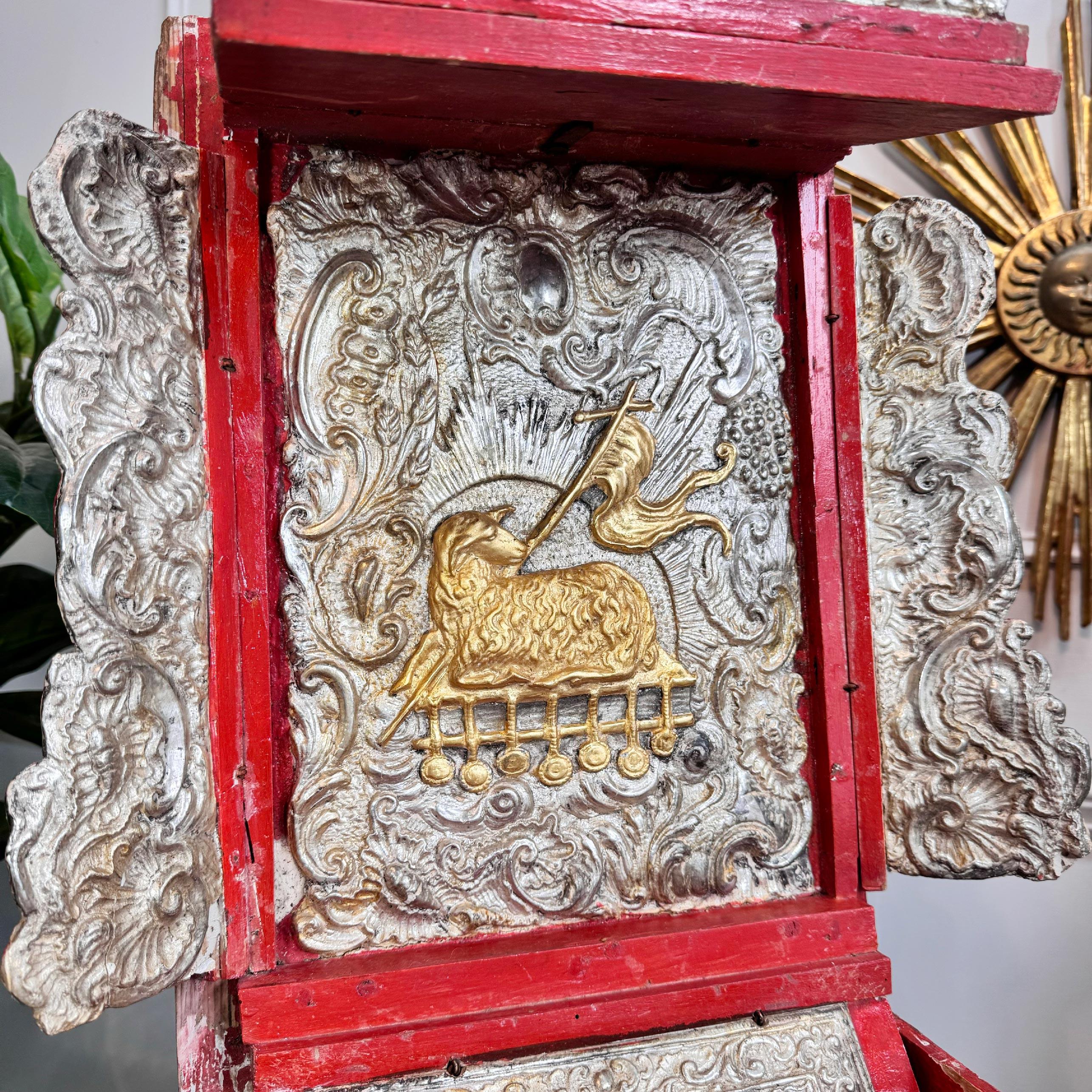 18th Century Pastiglia Decorated Baroque Bible Box In Good Condition For Sale In Hastings, GB