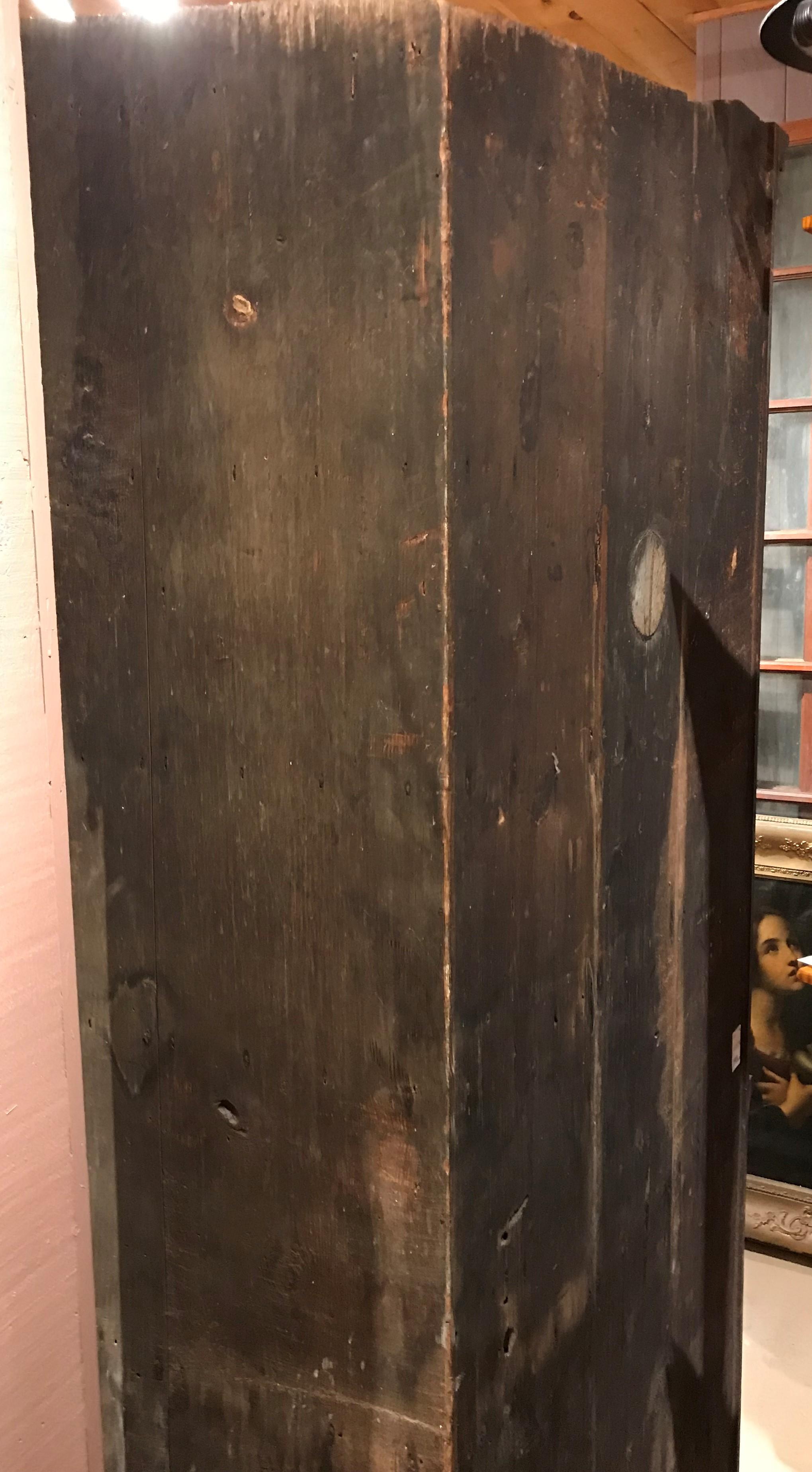 18th Century Pennsylvania Black Walnut Corner Cupboard with Family Provenance For Sale 1